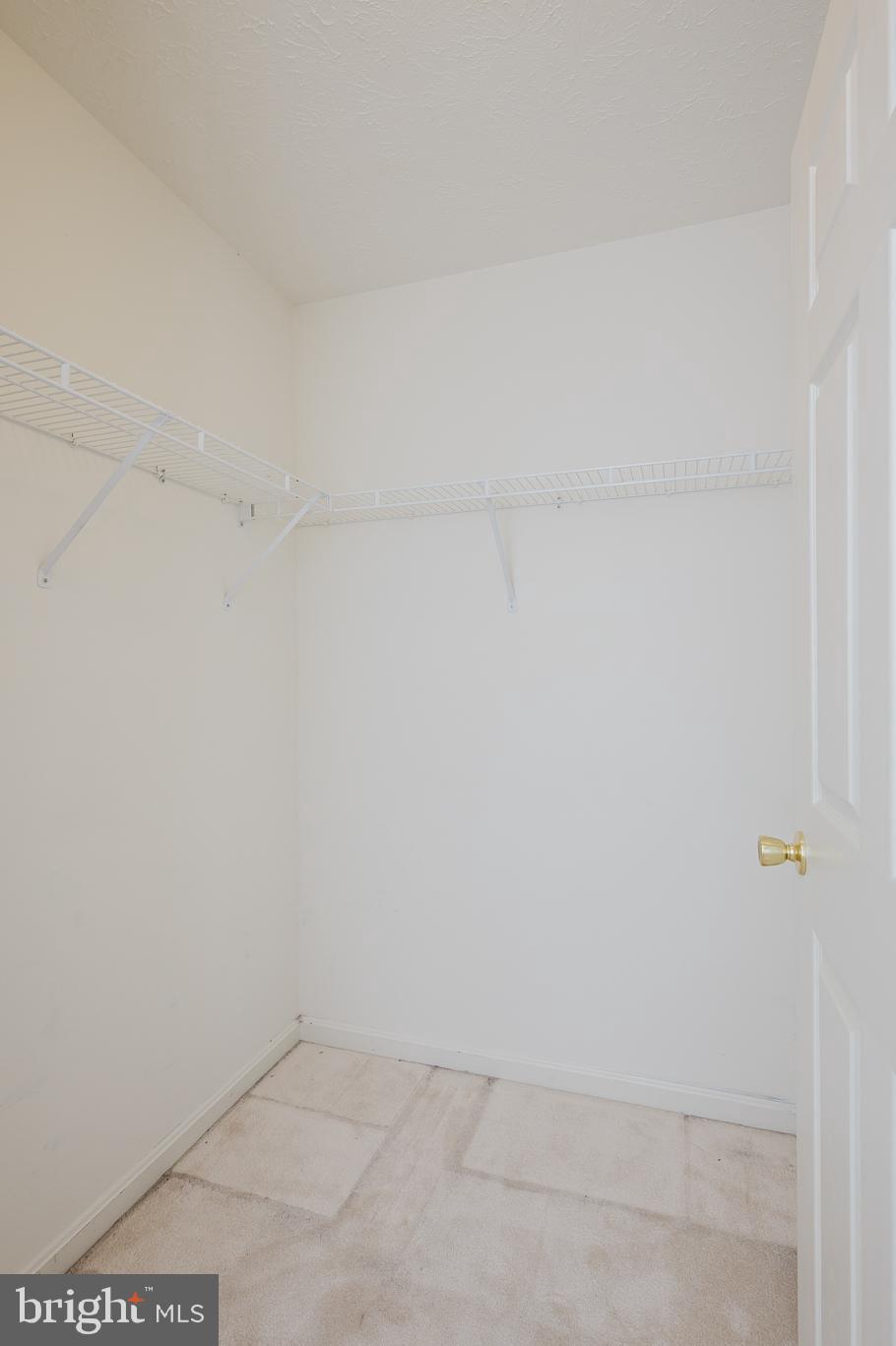 BAYLAND CONDO - Residential