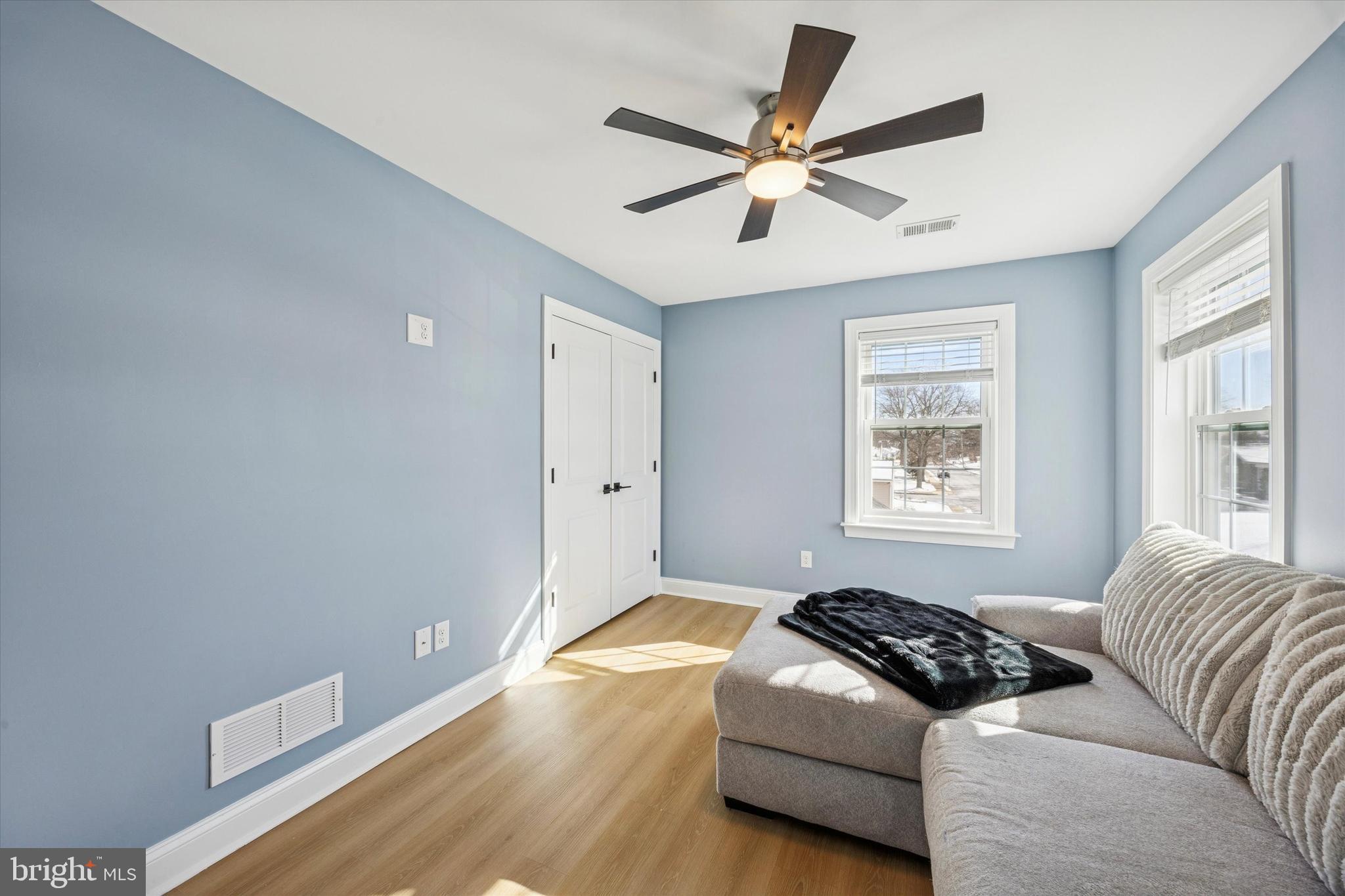 FOLSOM - Residential