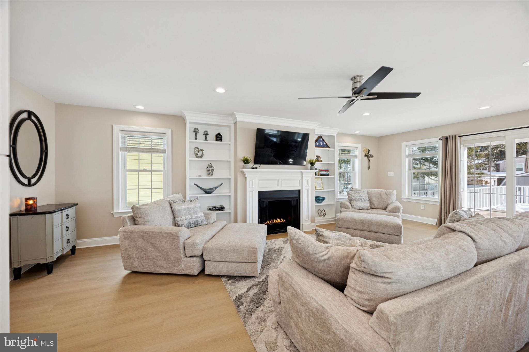 FOLSOM - Residential