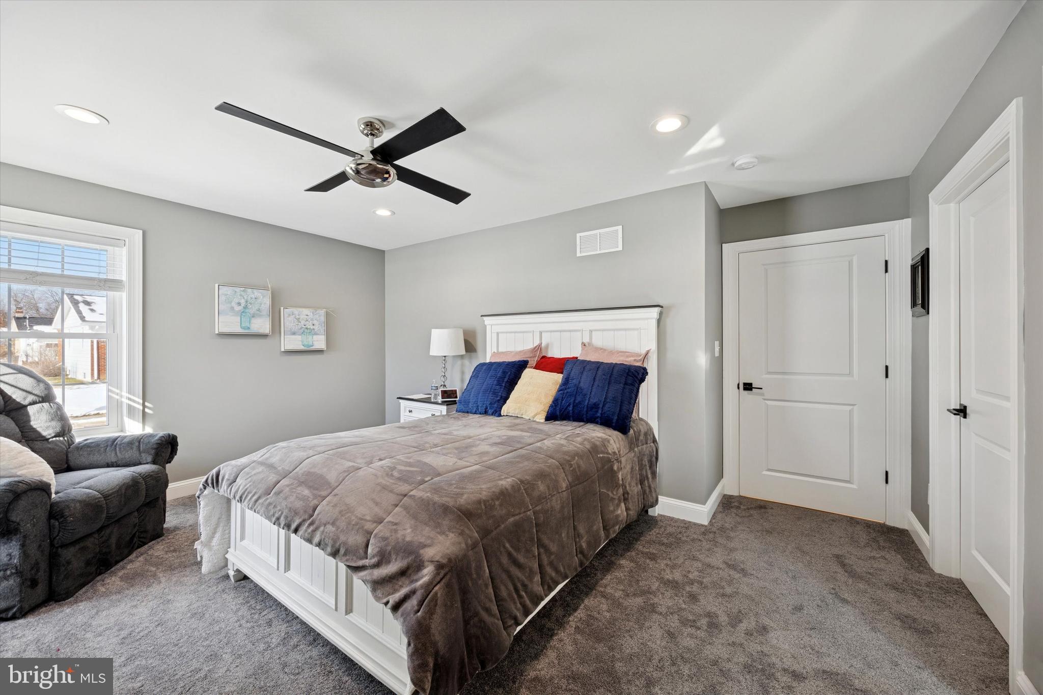 FOLSOM - Residential