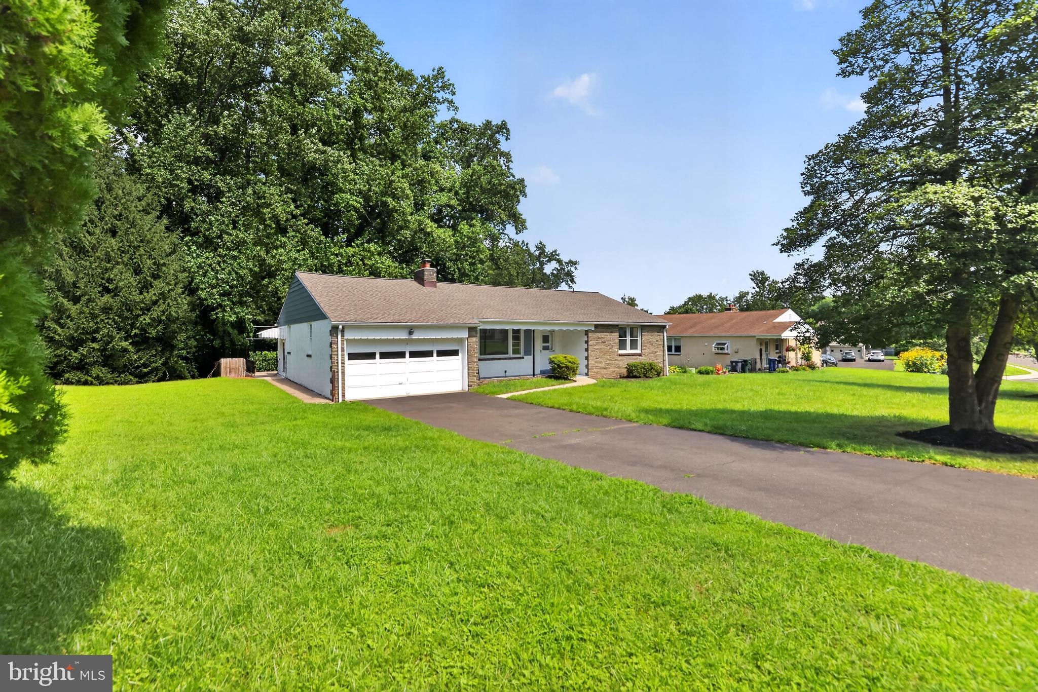 911 DELENE ROAD