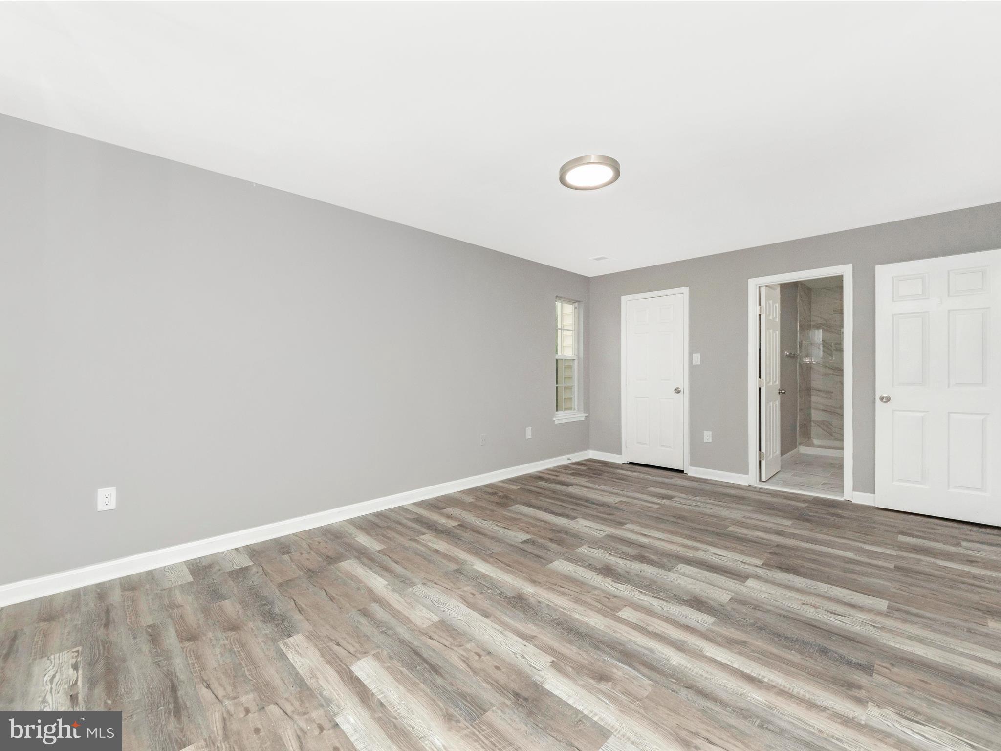 BARNABY KNOLLS - Residential