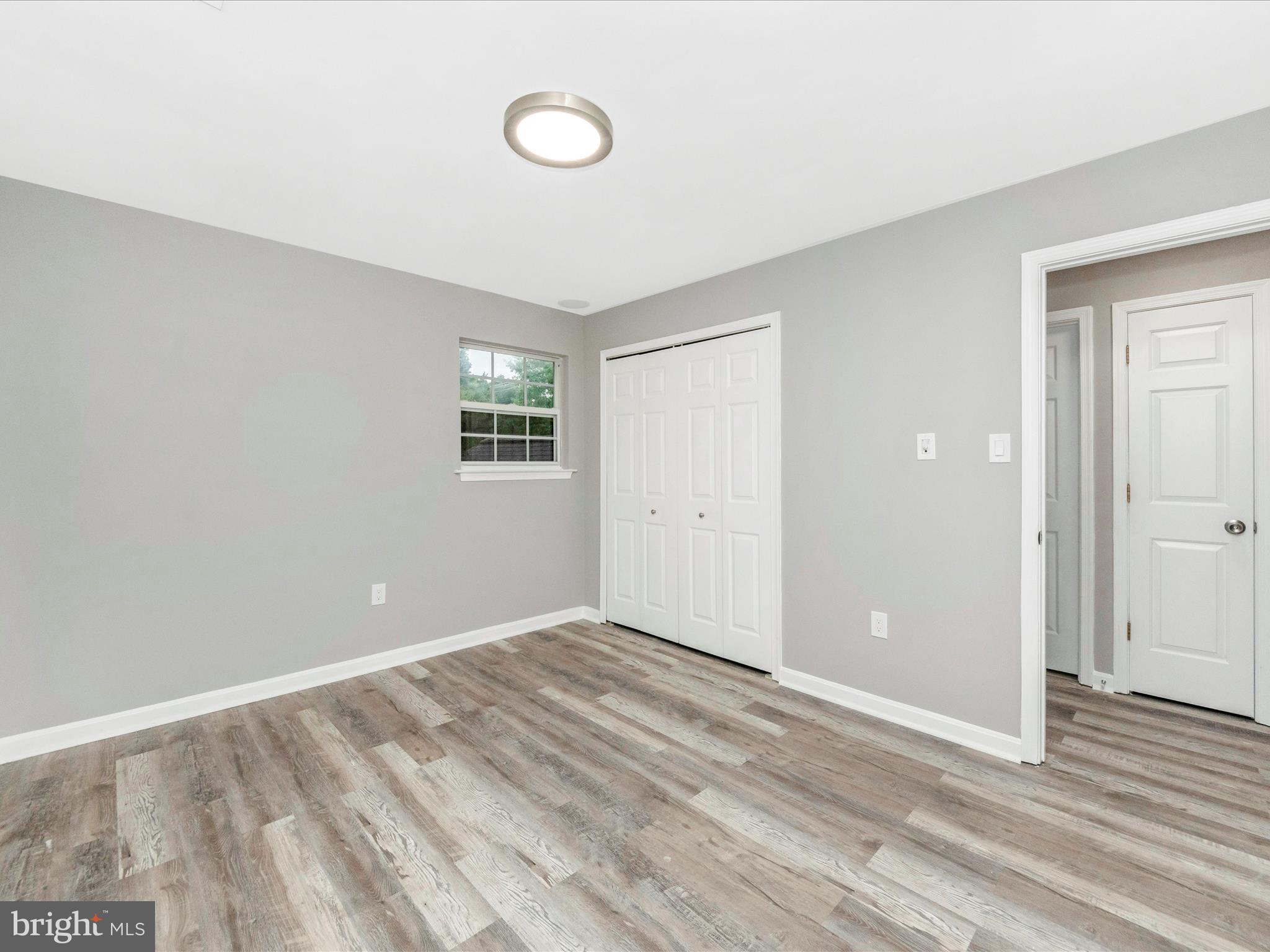 BARNABY KNOLLS - Residential