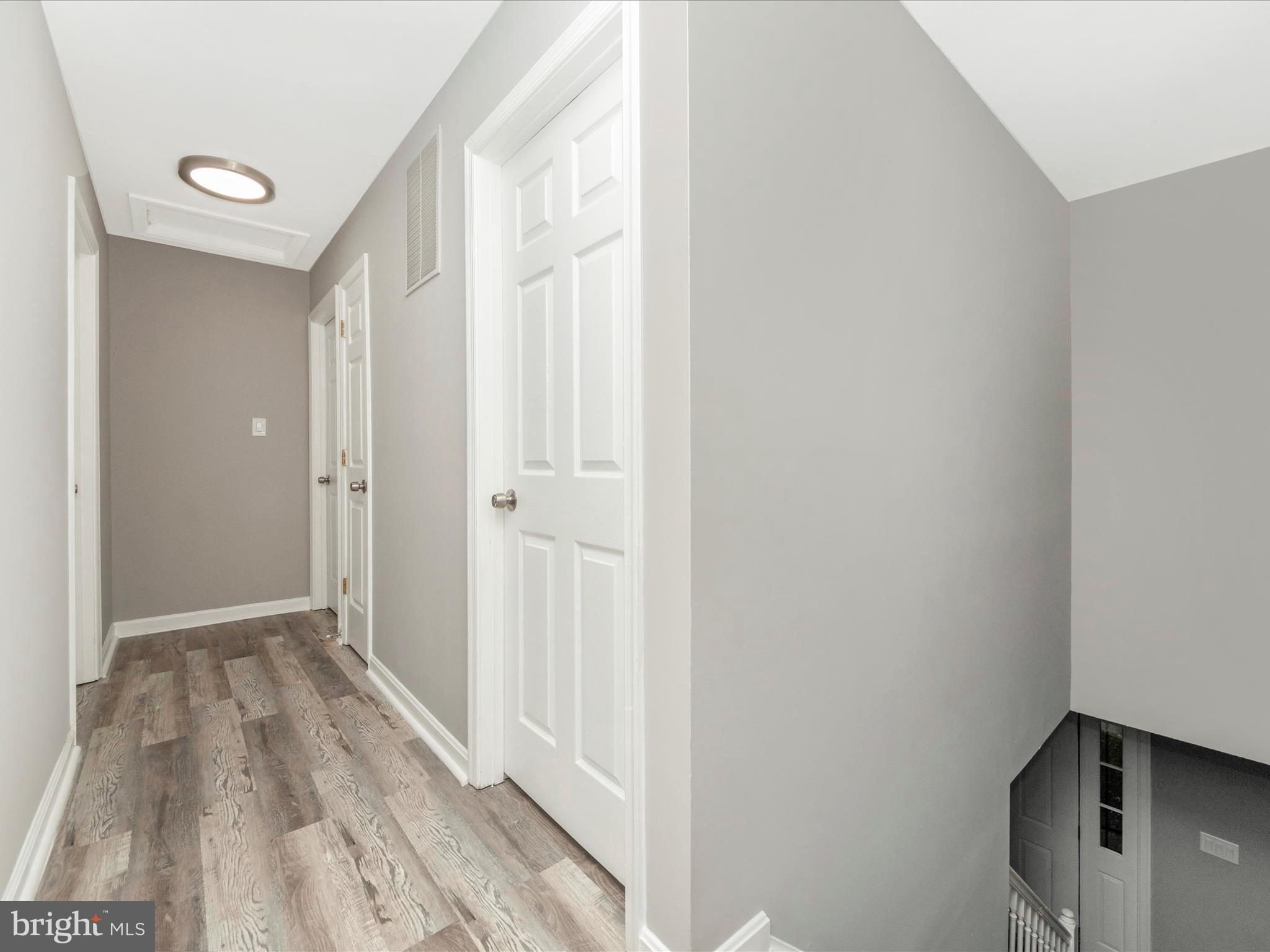 BARNABY KNOLLS - Residential