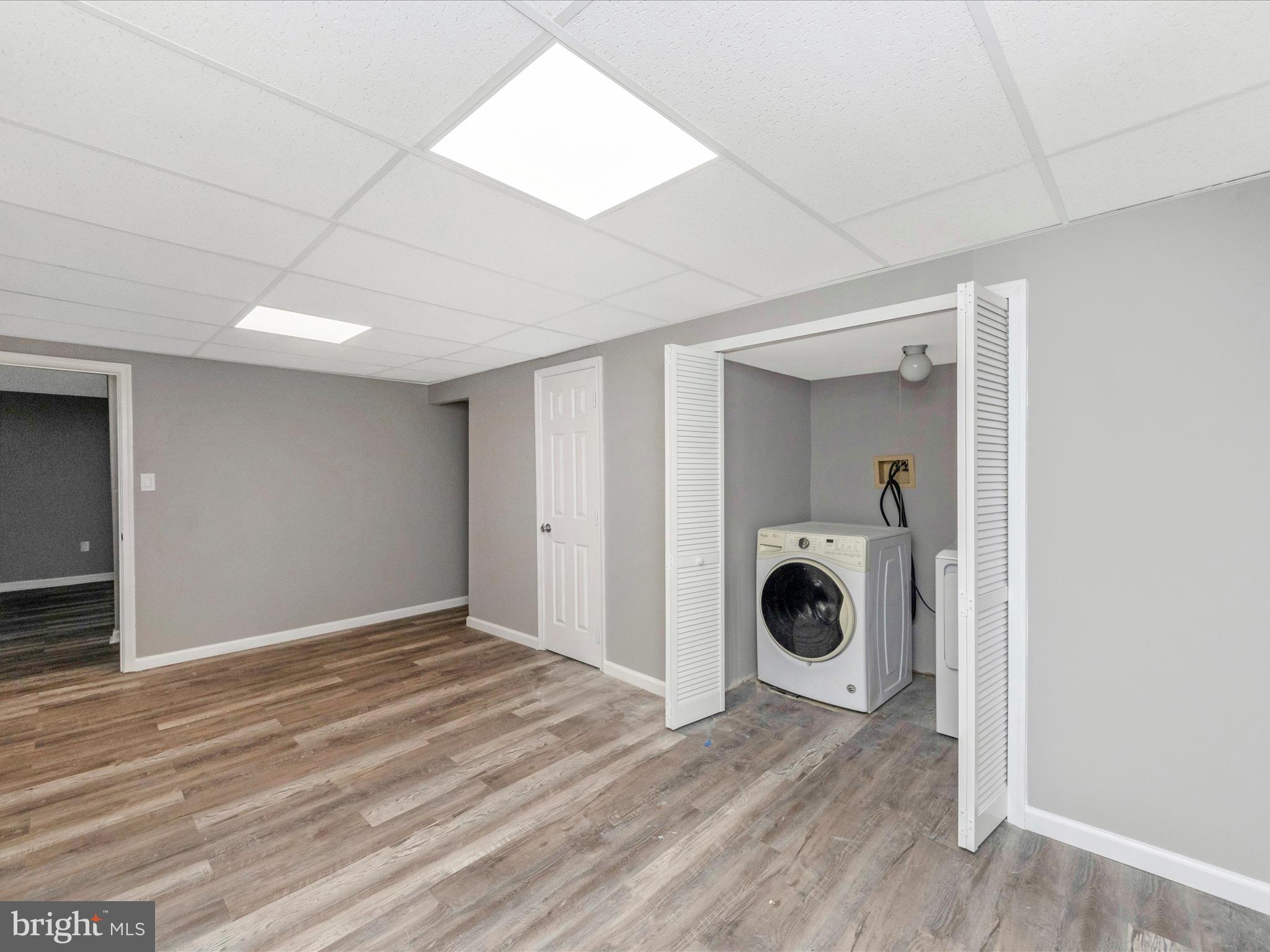 BARNABY KNOLLS - Residential