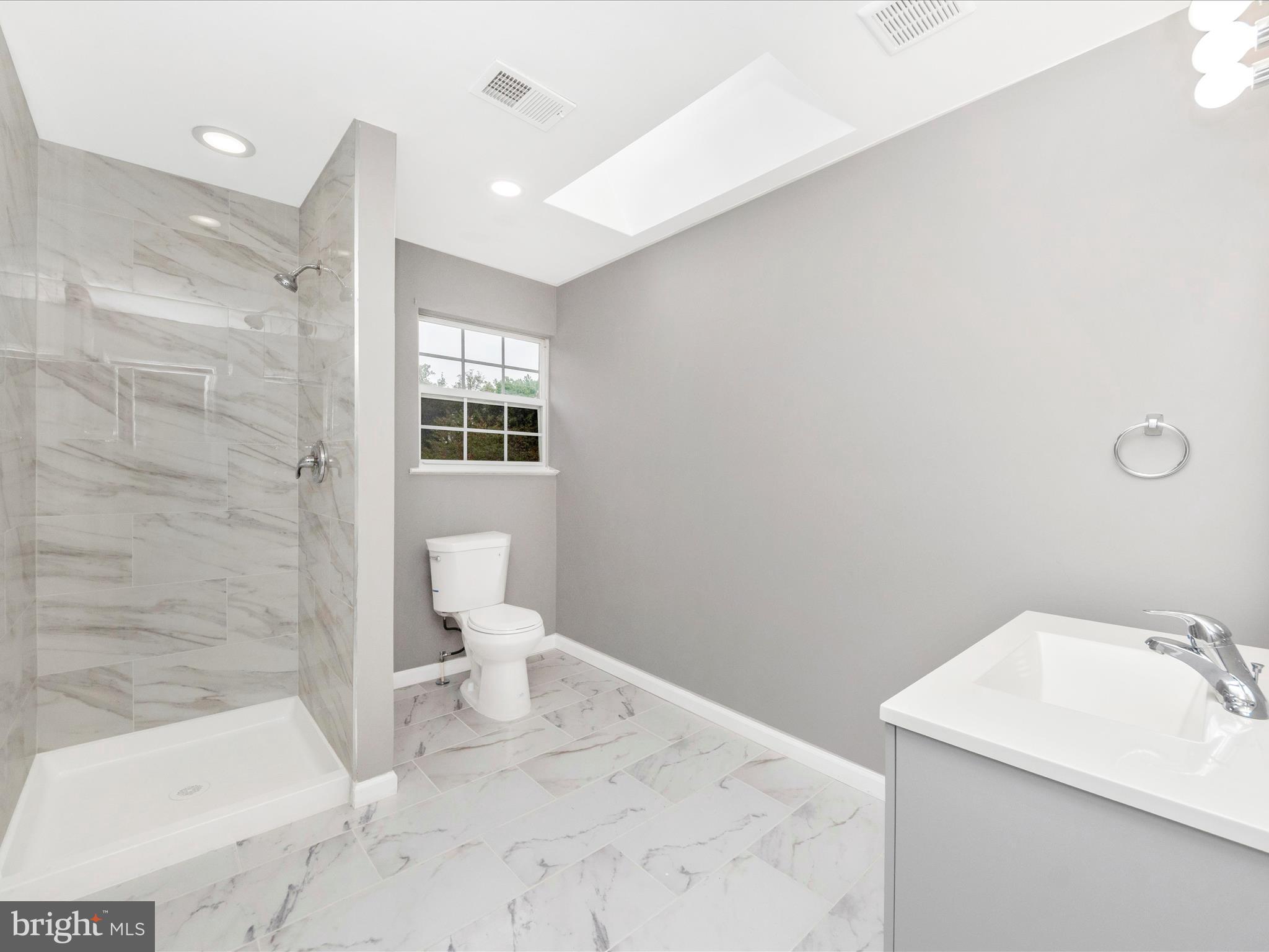 BARNABY KNOLLS - Residential