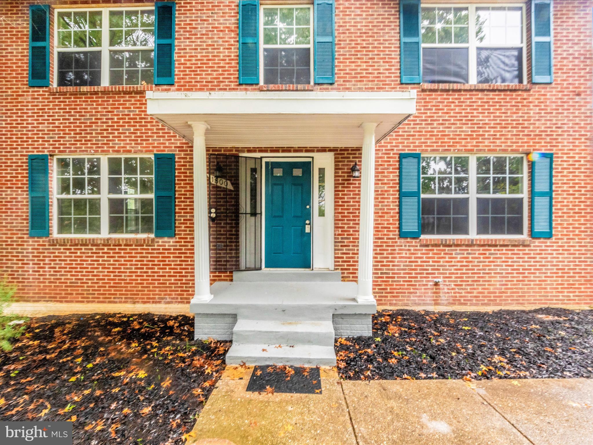 BARNABY KNOLLS - Residential