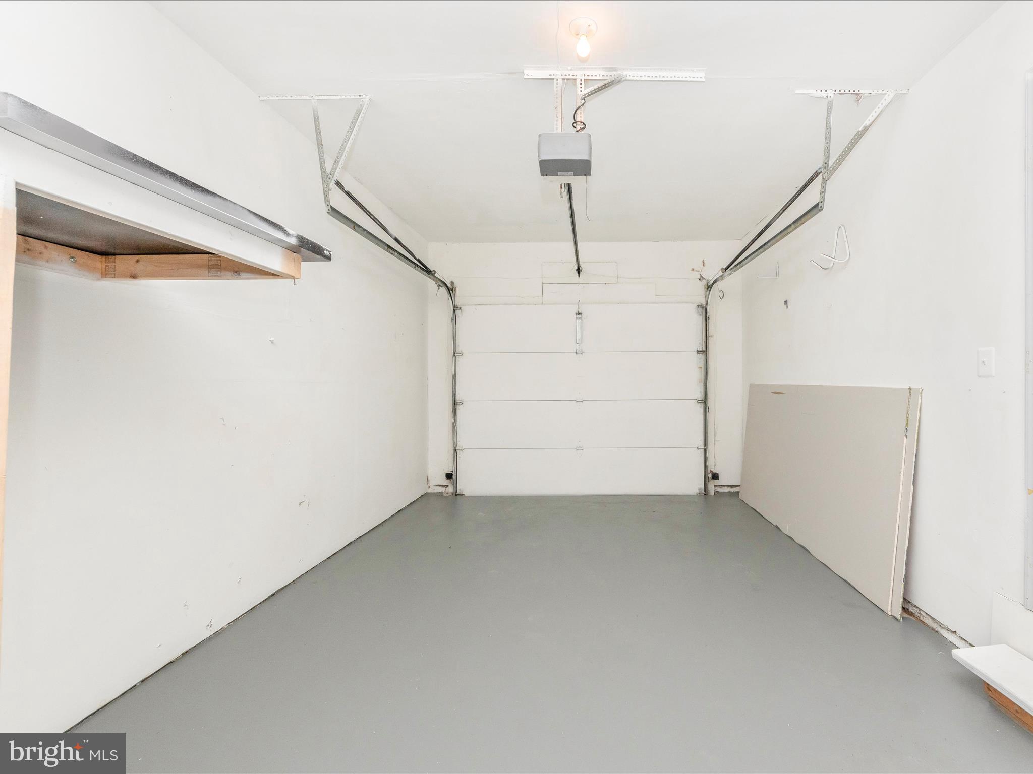 BARNABY KNOLLS - Residential