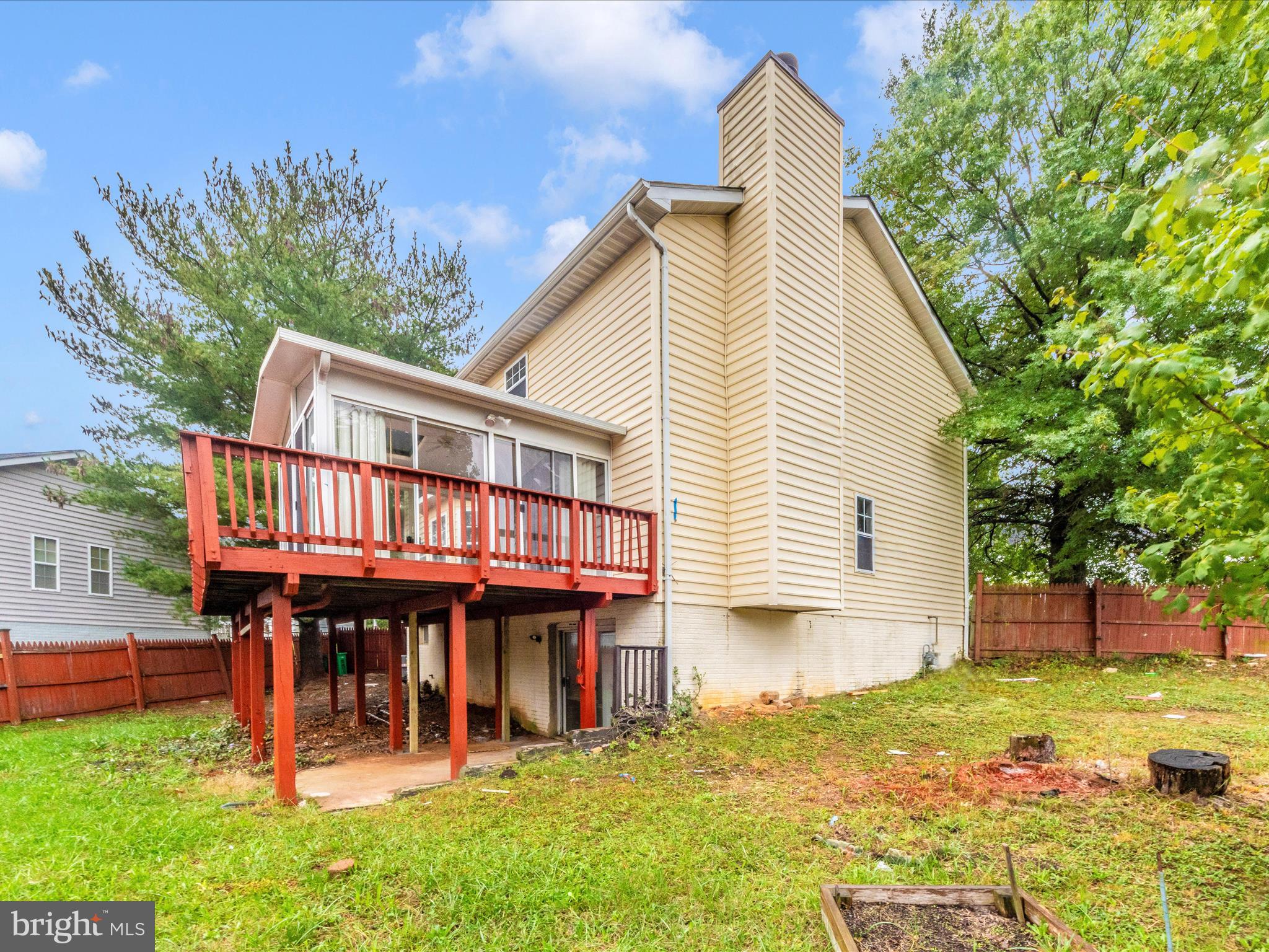 BARNABY KNOLLS - Residential