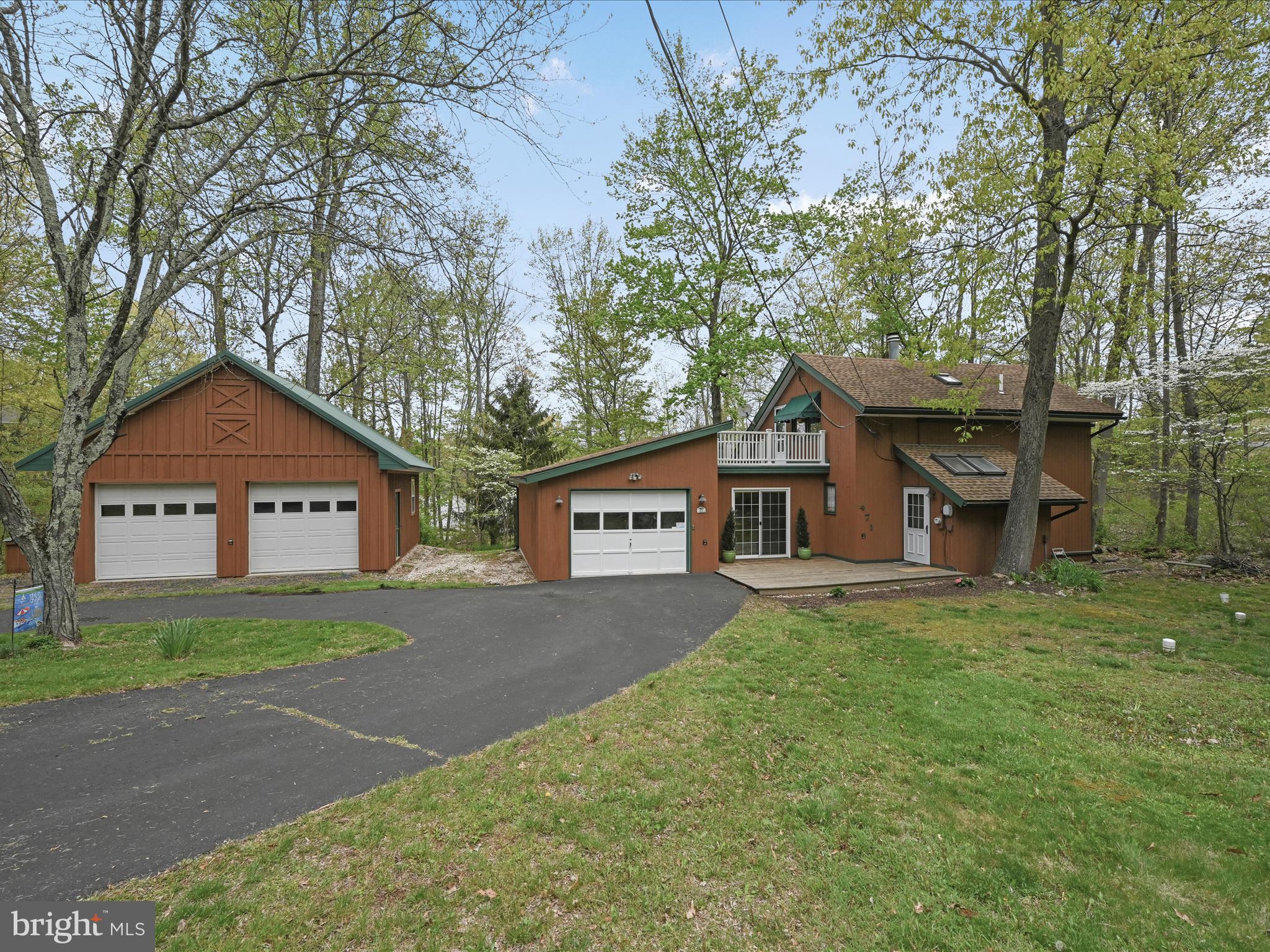 LAKE WYNONAH - Residential