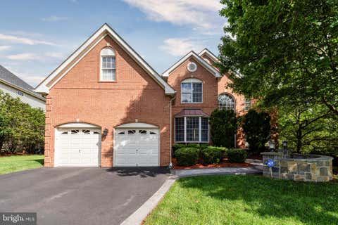 Homes For Sale - 13249 Middleton Farm Lane<br/> HERNDON, VA 20171