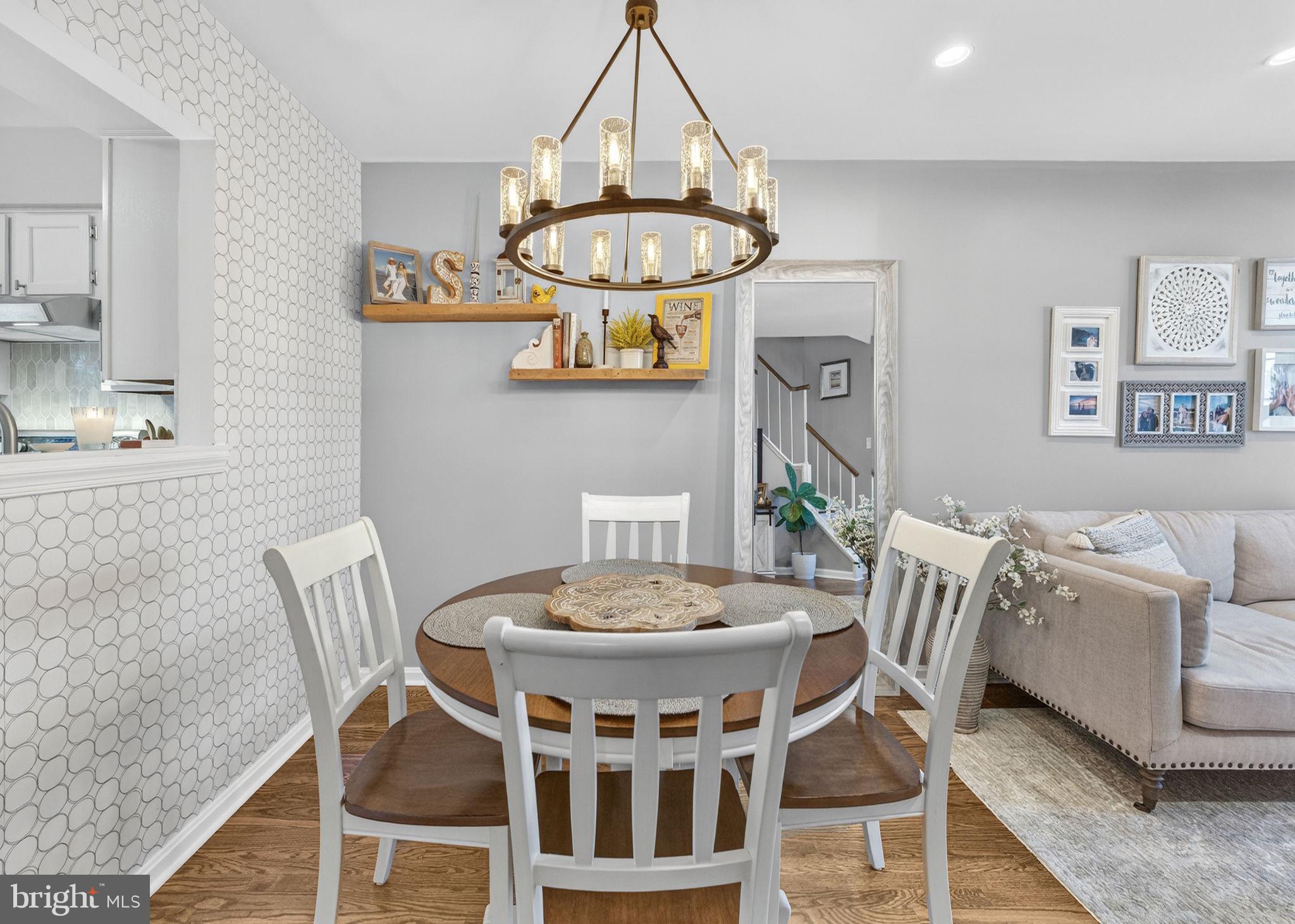 CENTREVILLE GREEN - Residential