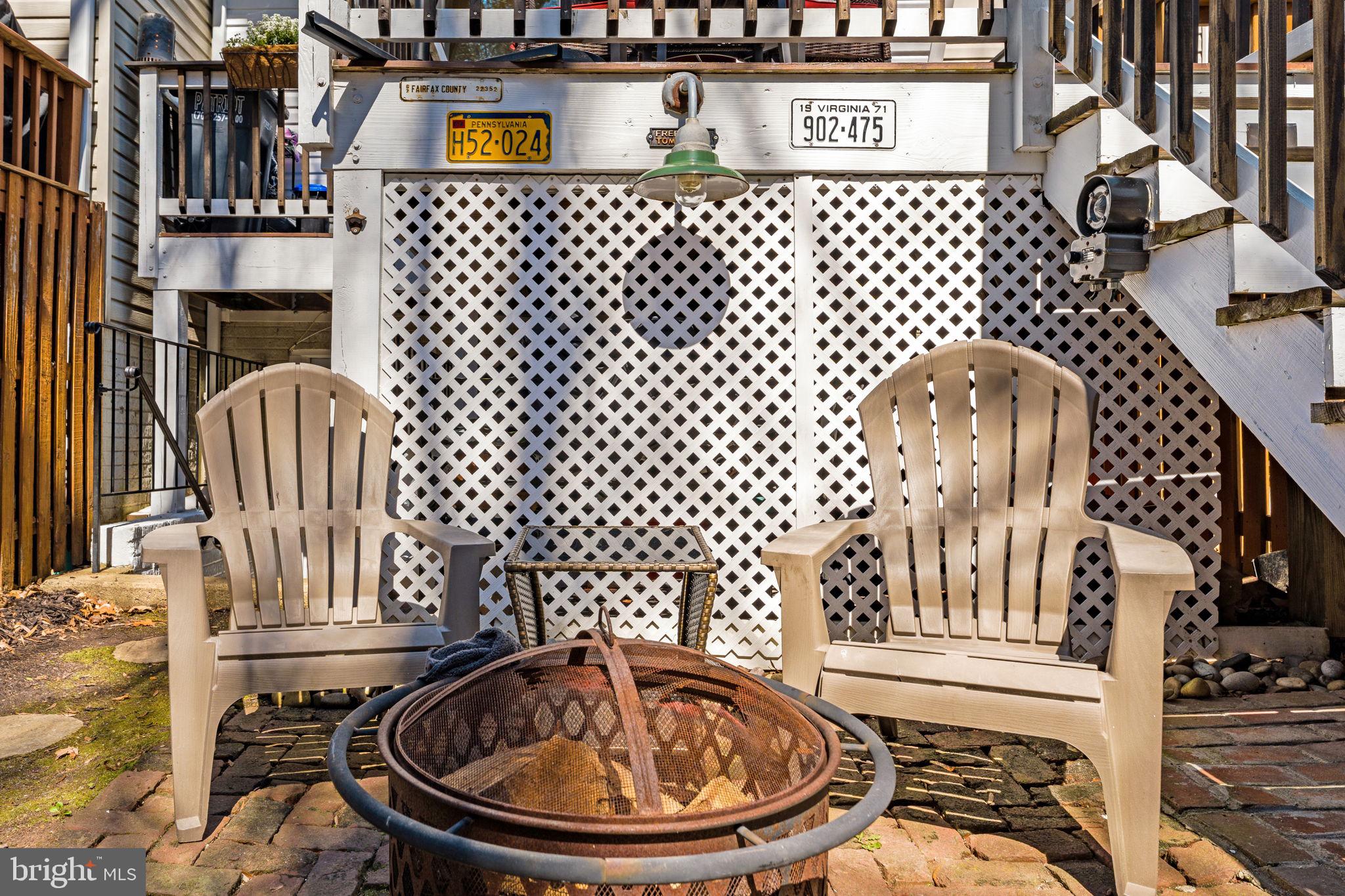 CENTREVILLE GREEN - Residential