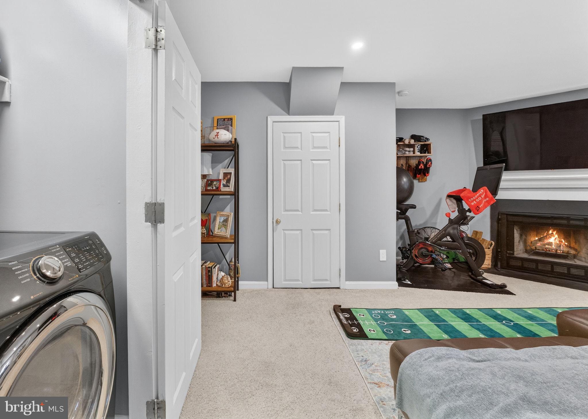 CENTREVILLE GREEN - Residential