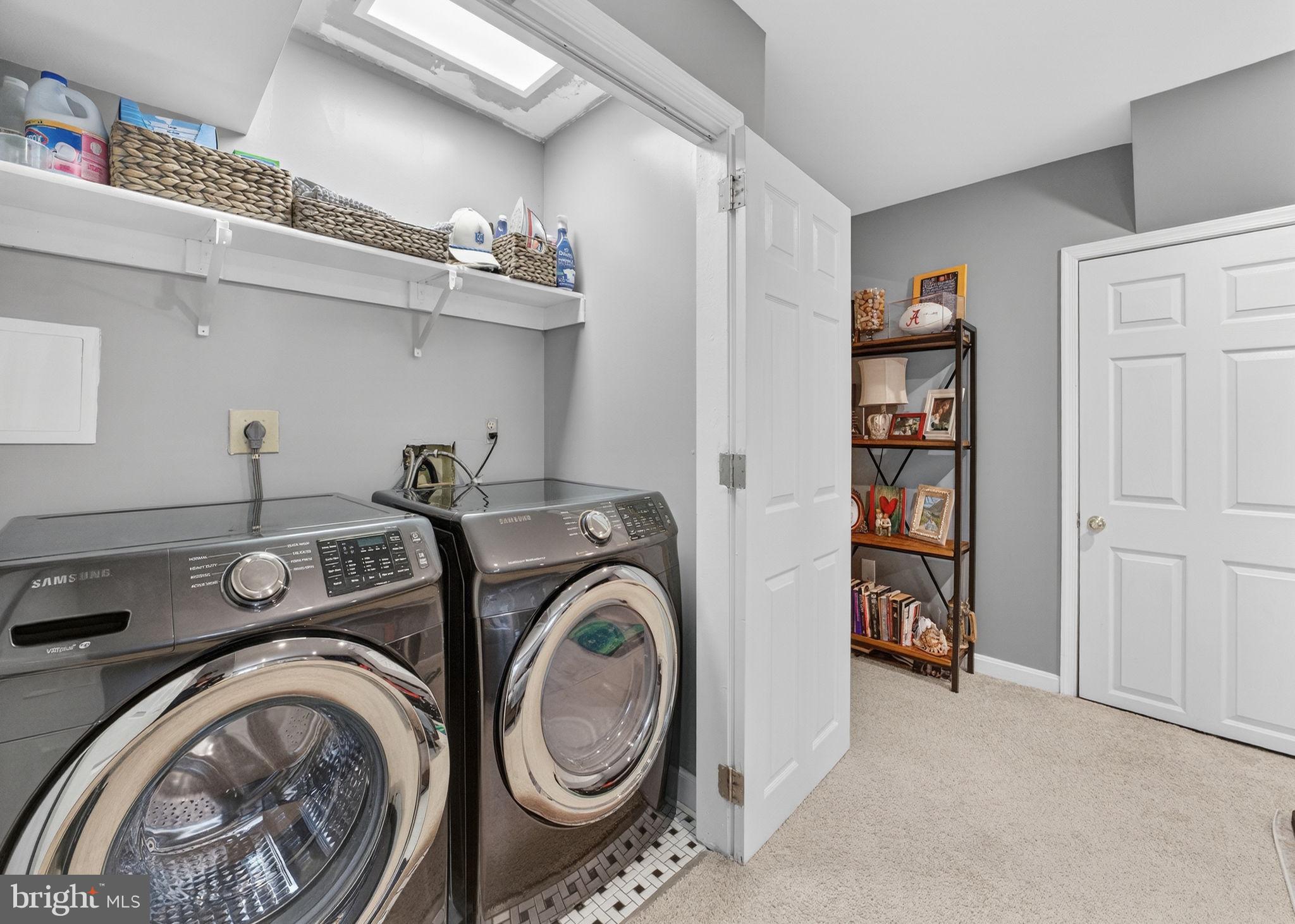 CENTREVILLE GREEN - Residential