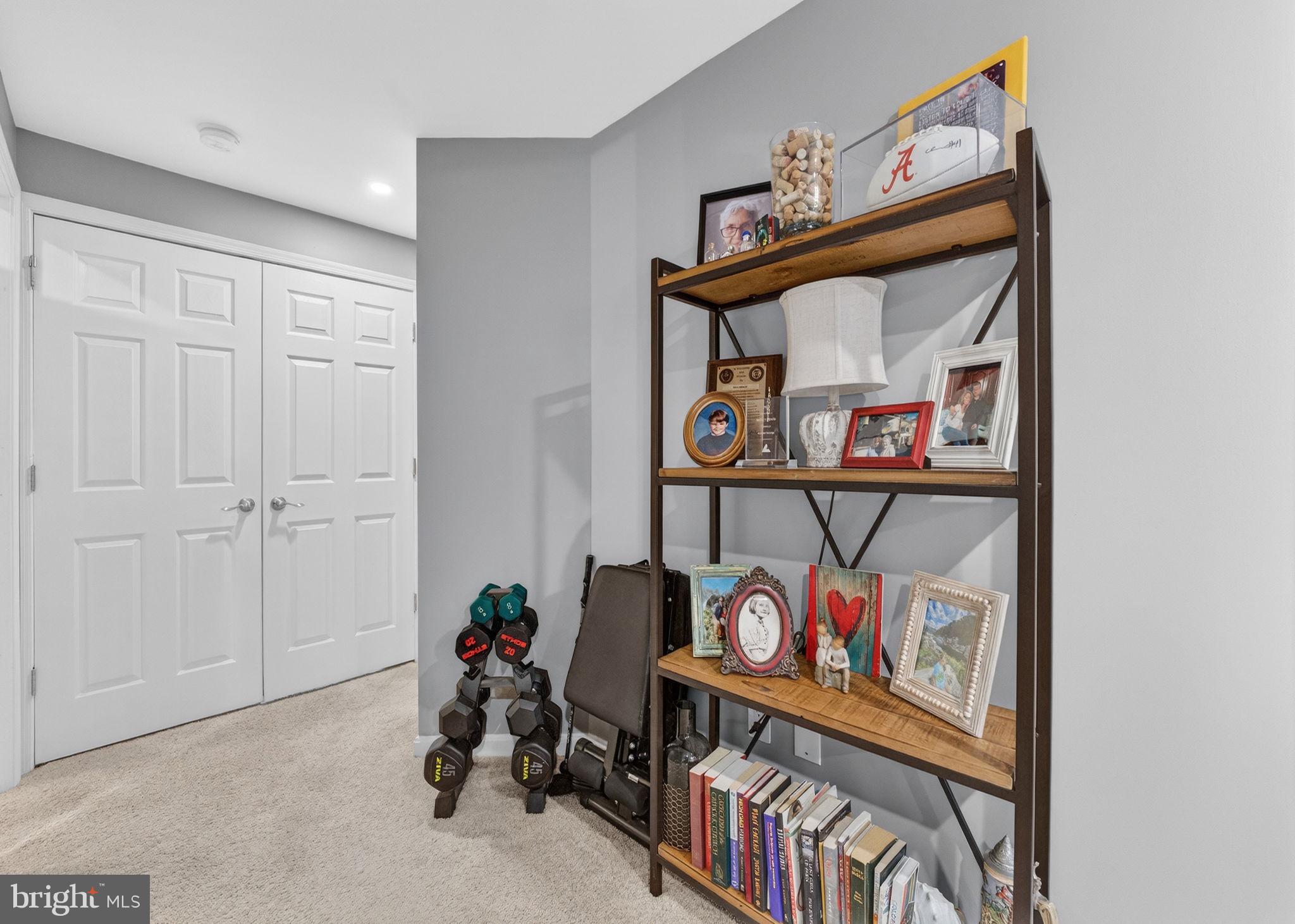 CENTREVILLE GREEN - Residential