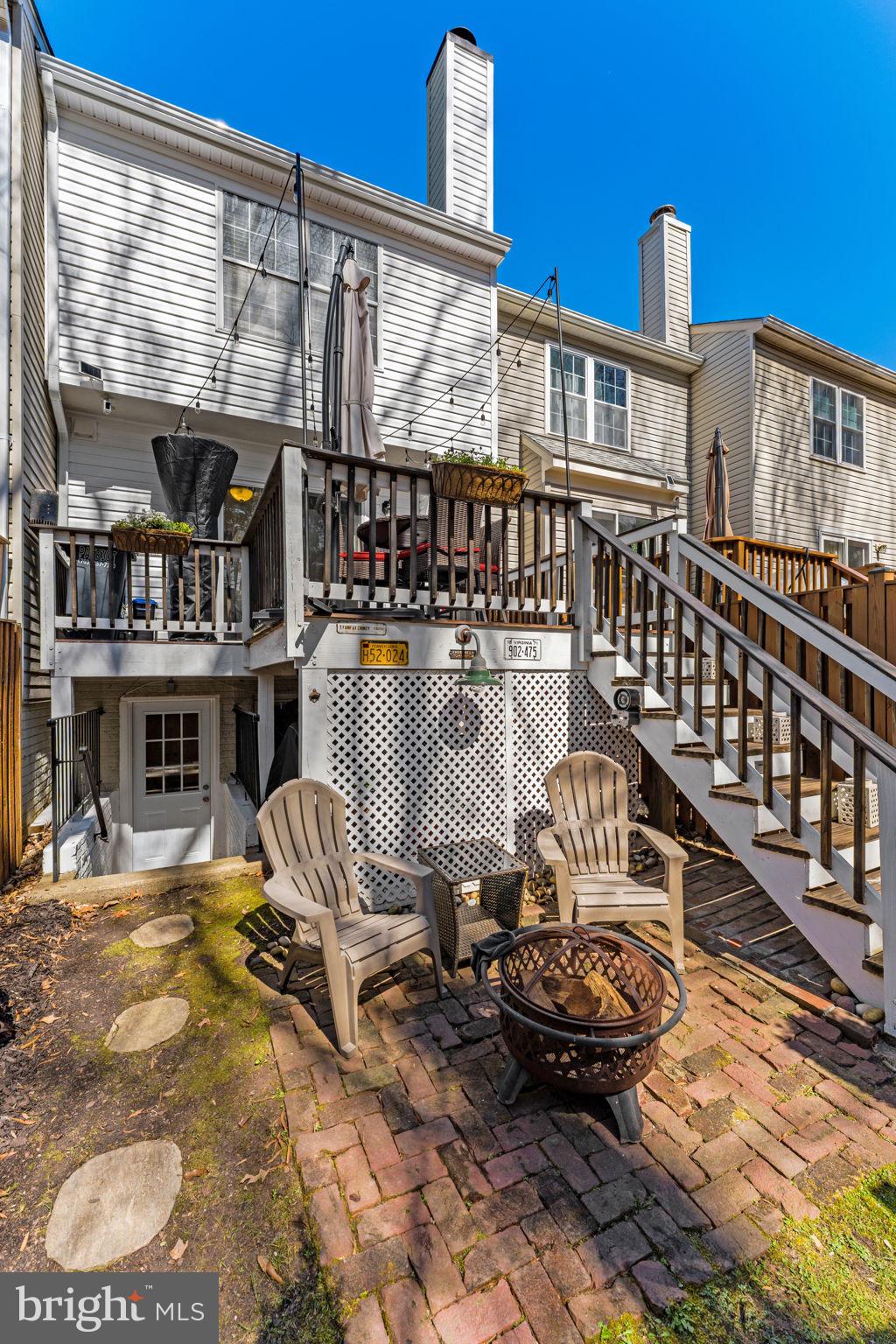 CENTREVILLE GREEN - Residential