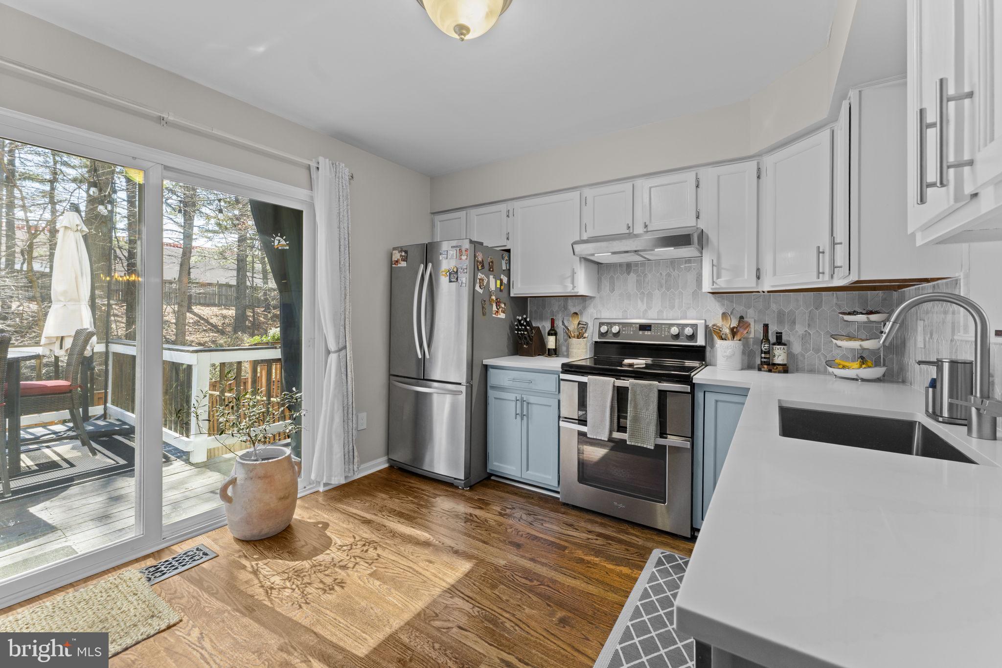 CENTREVILLE GREEN - Residential