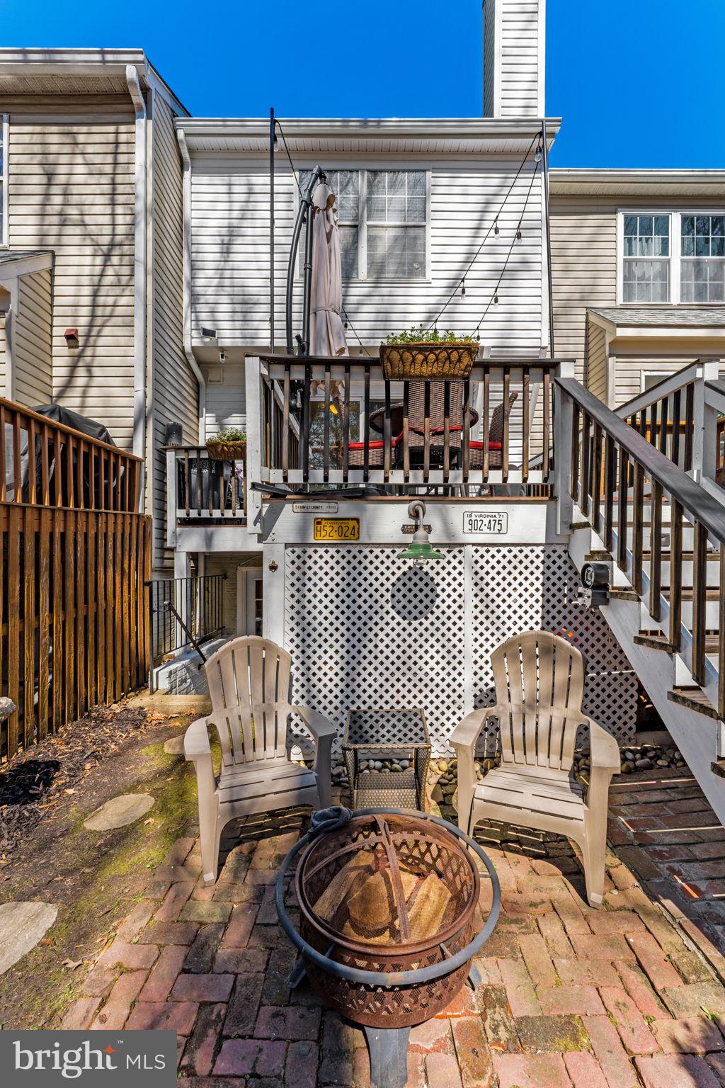 CENTREVILLE GREEN - Residential