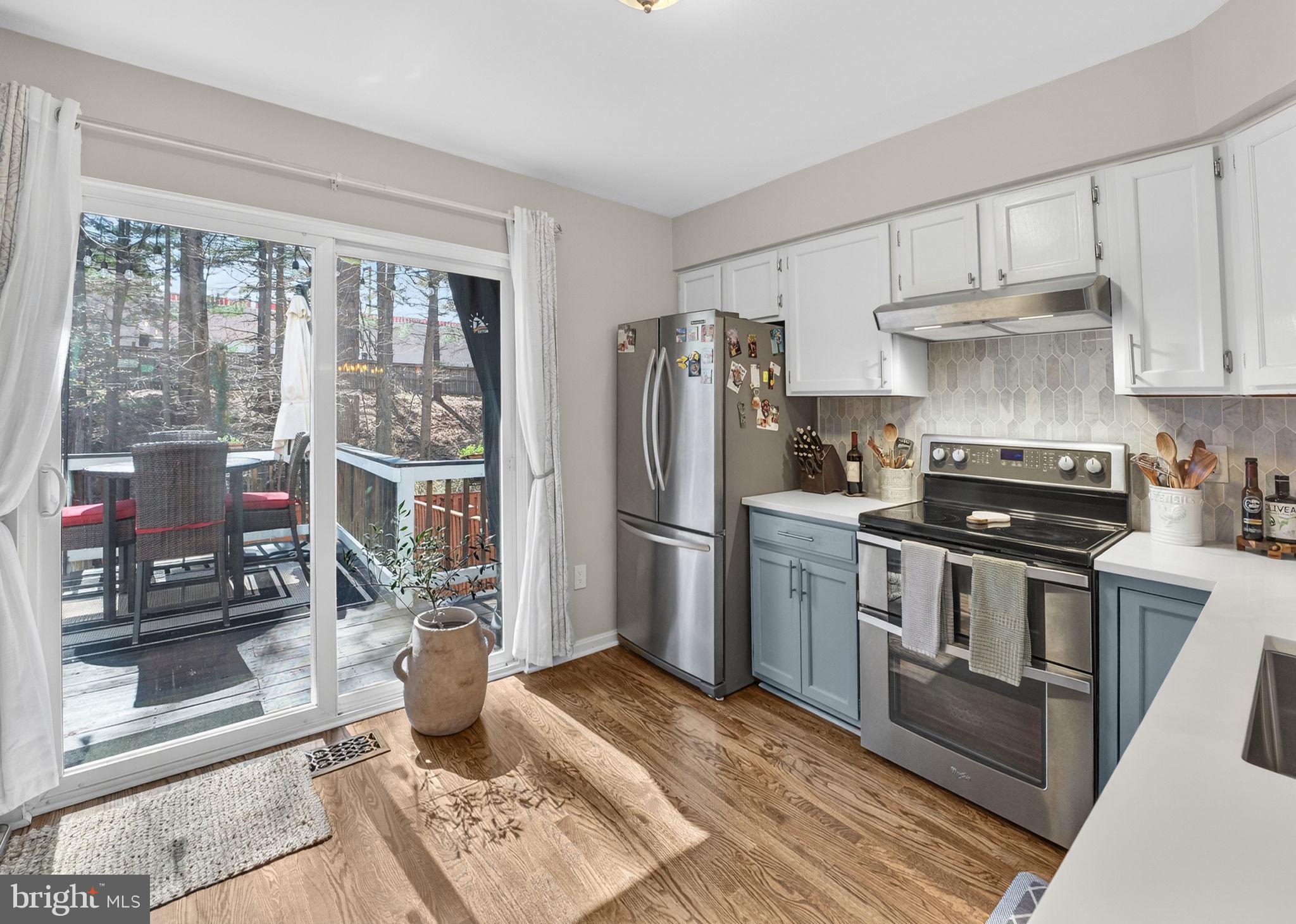 CENTREVILLE GREEN - Residential