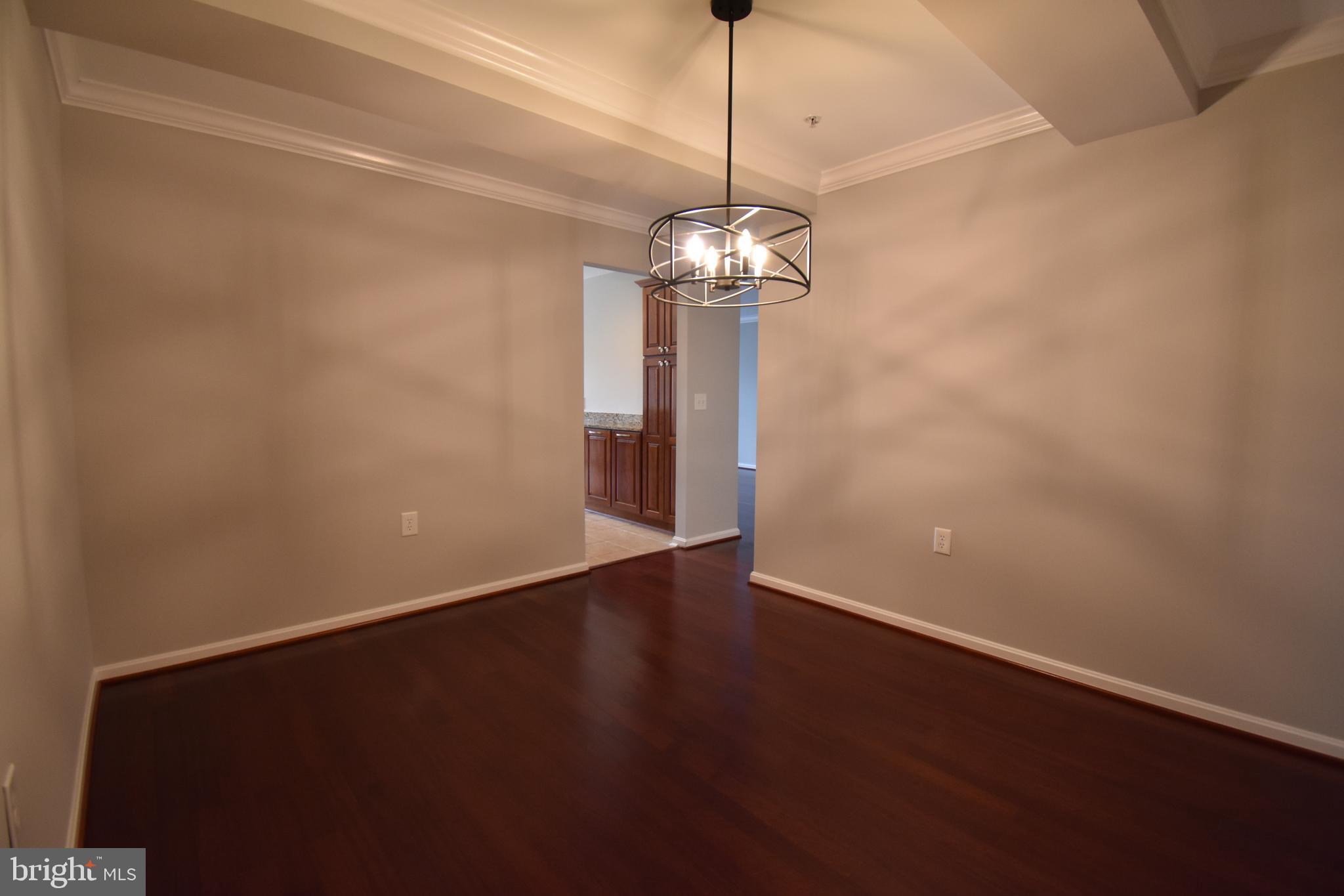 ROUNDWOOD RIDGE - Residential