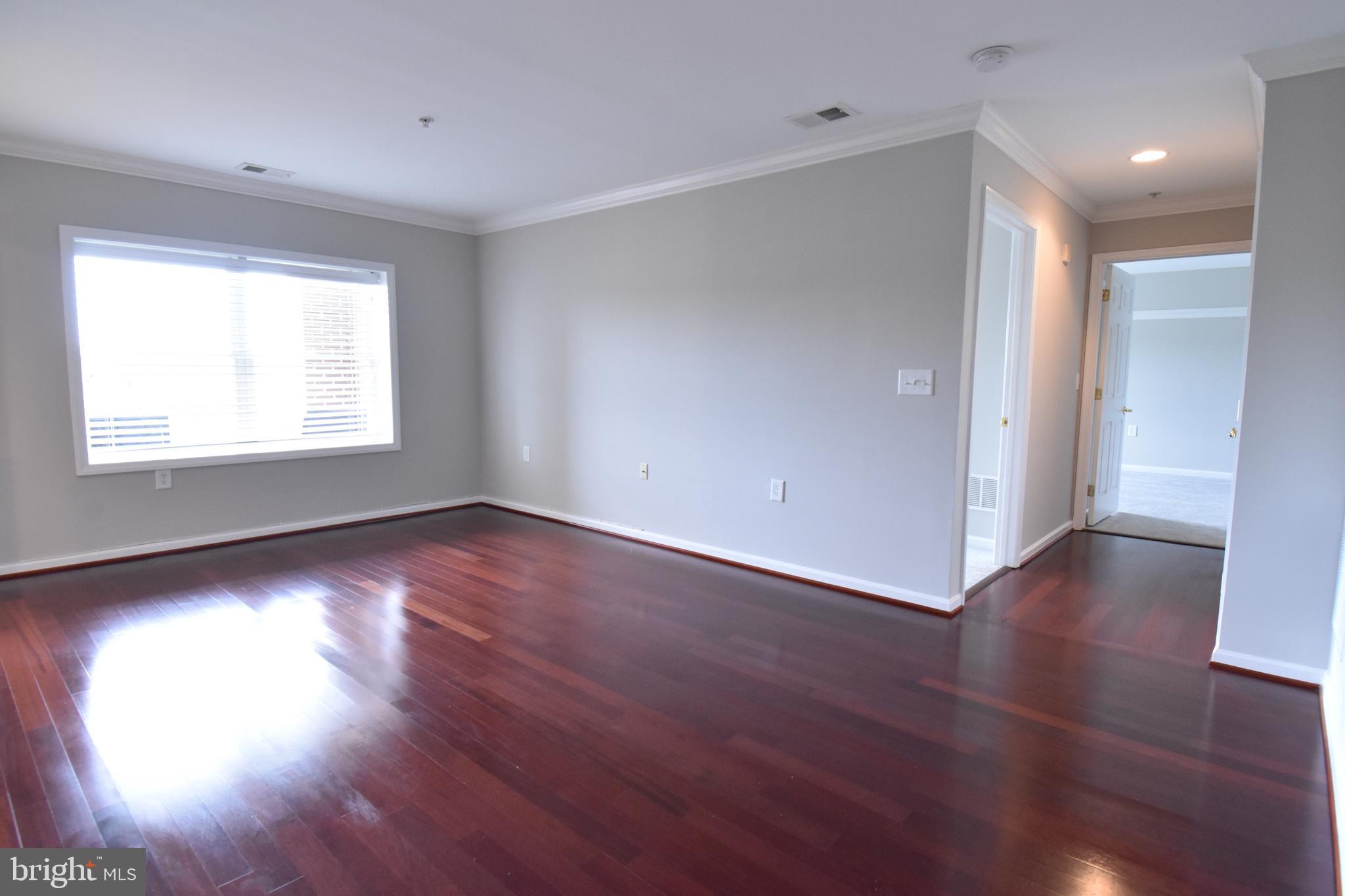 ROUNDWOOD RIDGE - Residential