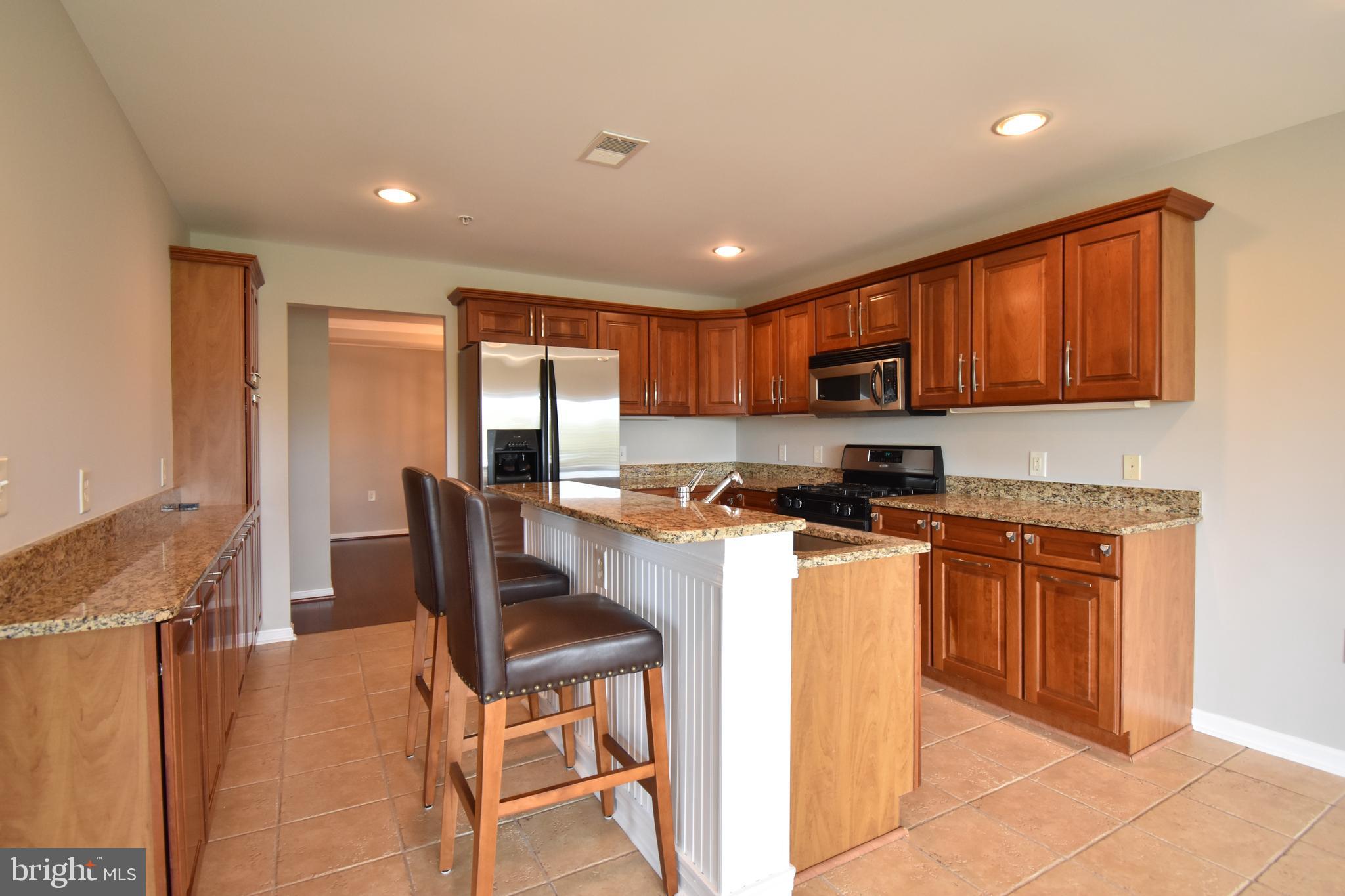 ROUNDWOOD RIDGE - Residential