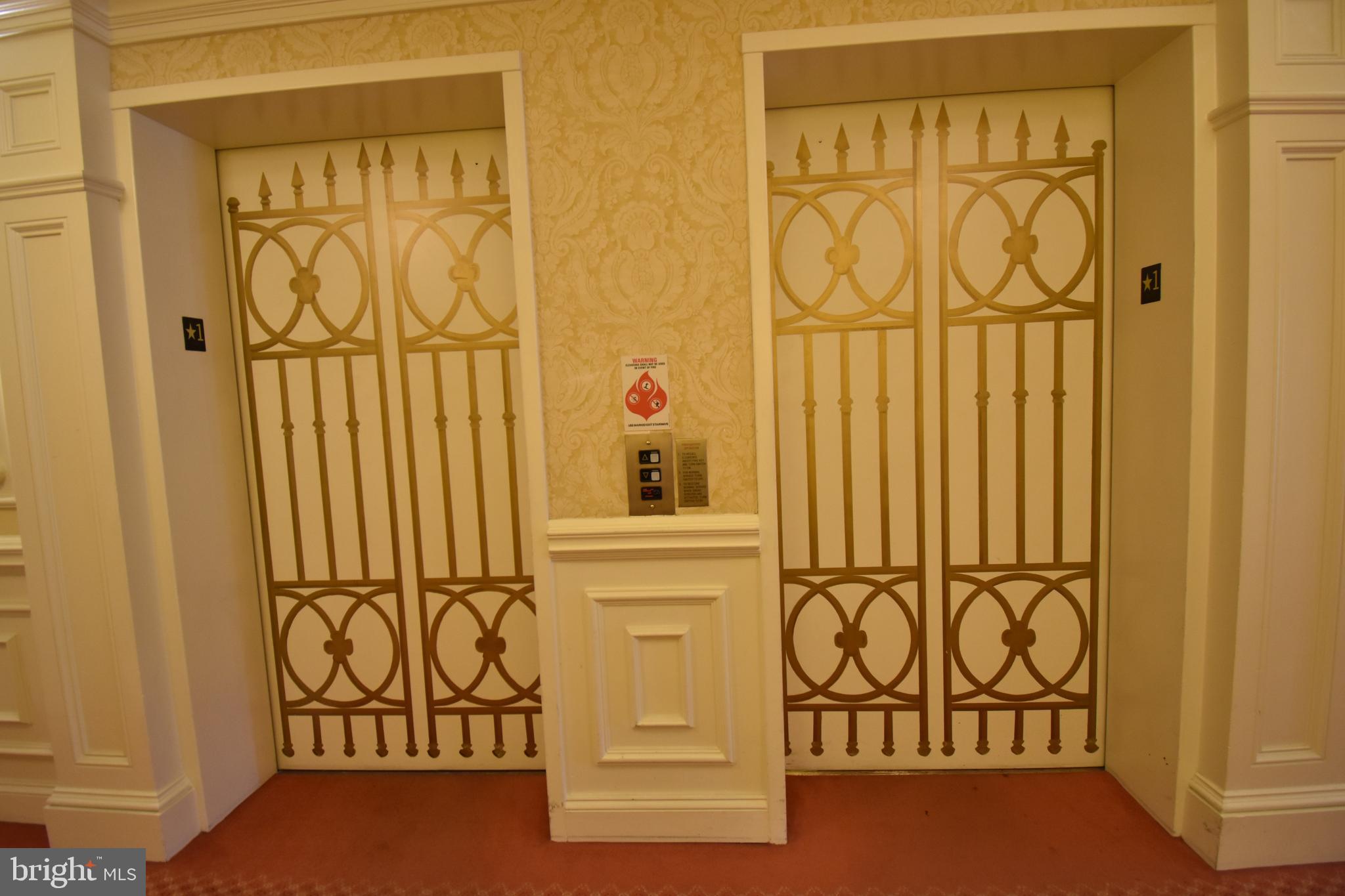 ROUNDWOOD RIDGE - Residential