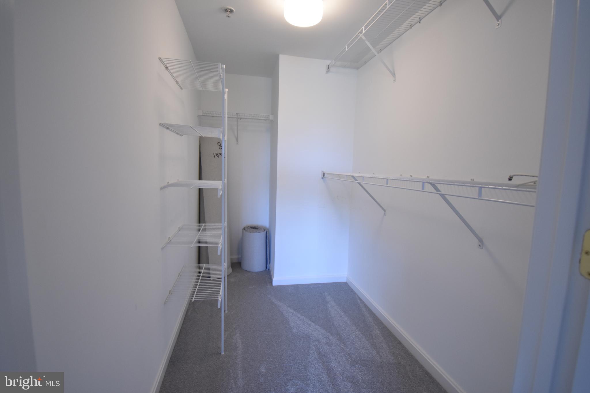 ROUNDWOOD RIDGE - Residential