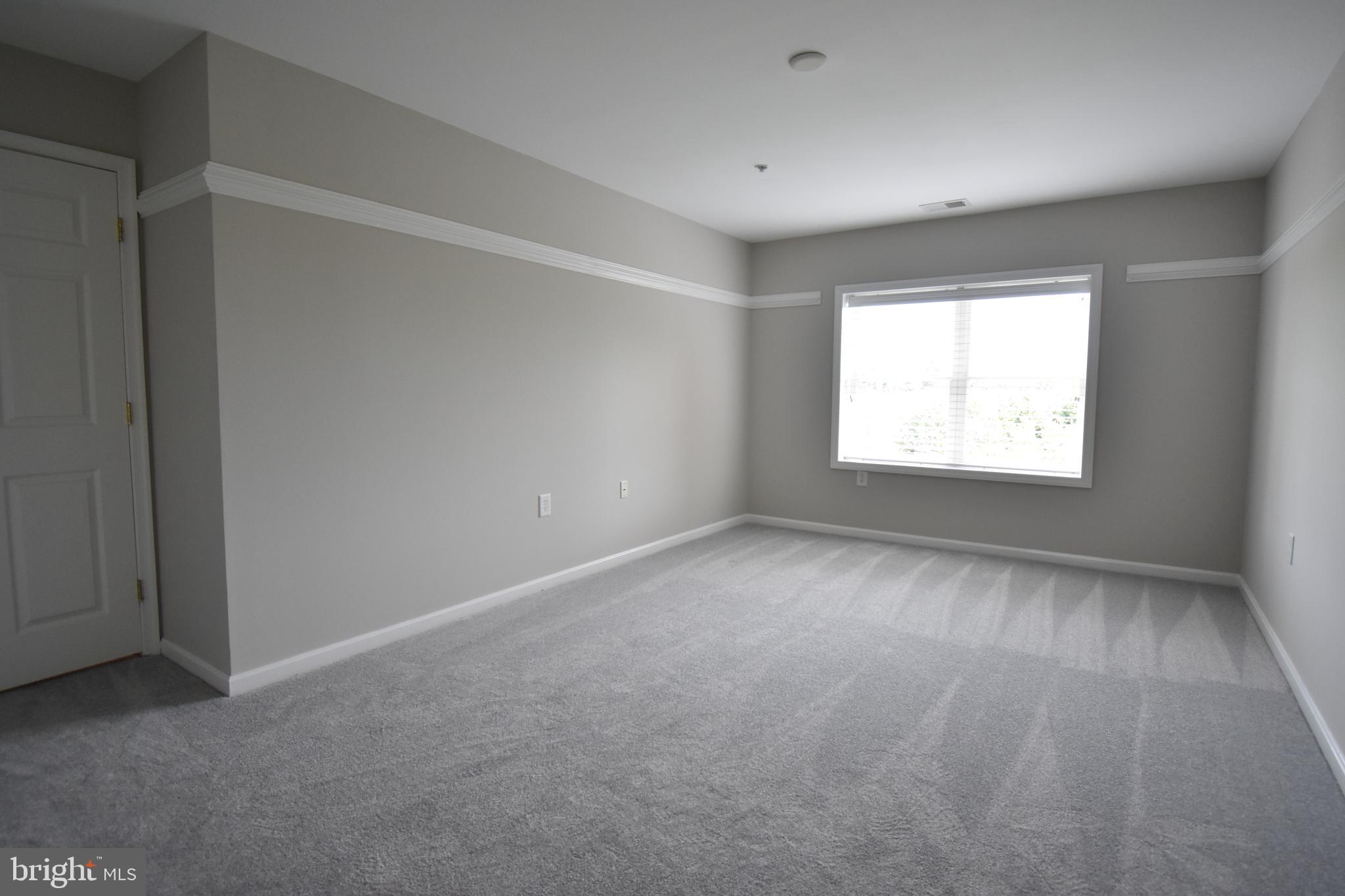 ROUNDWOOD RIDGE - Residential