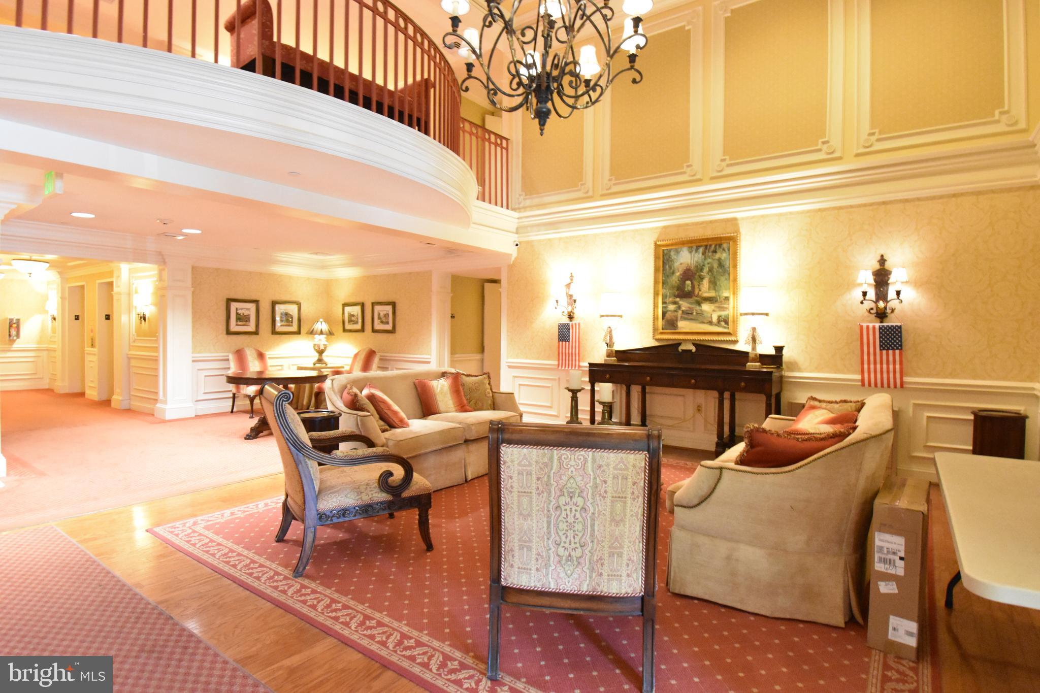 ROUNDWOOD RIDGE - Residential