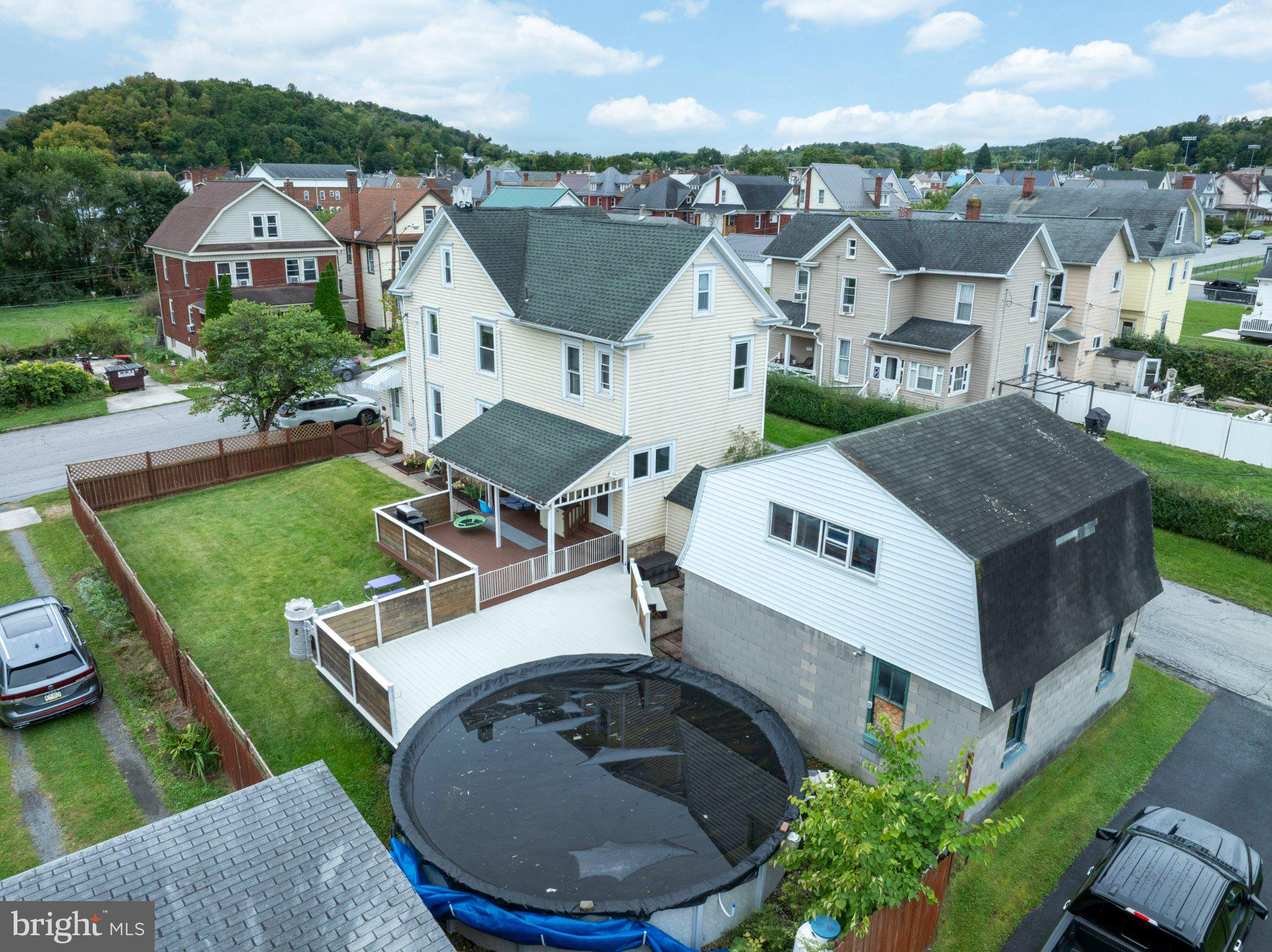 316 W 18TH STREET