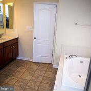 LAKELAND PLACE - Residential