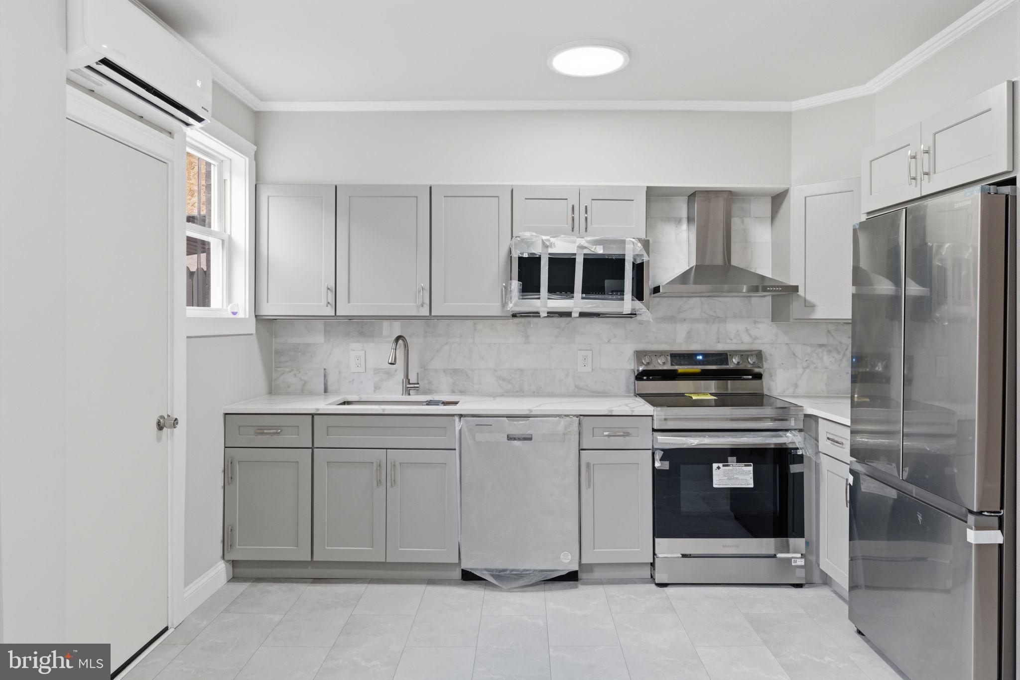 CASTOR GARDENS - Residential