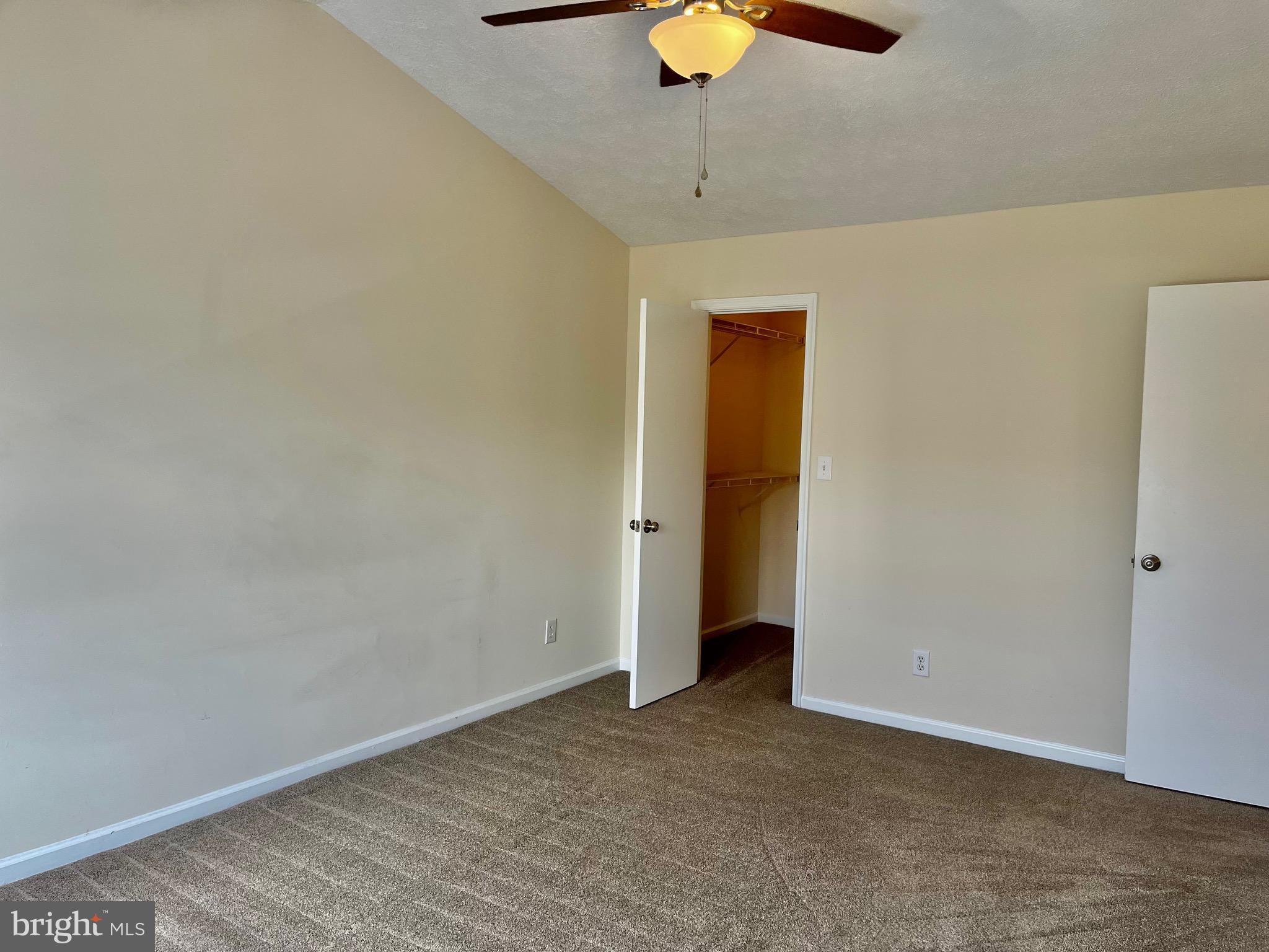 MALLARD'S LANDING - Residential Lease