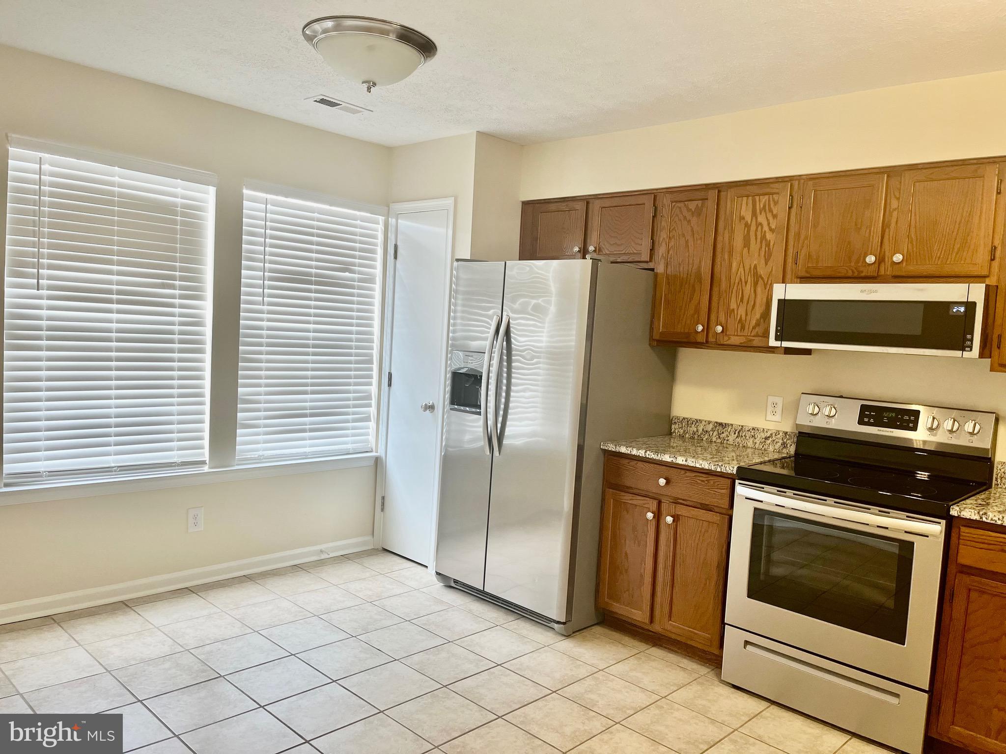 MALLARD'S LANDING - Residential Lease