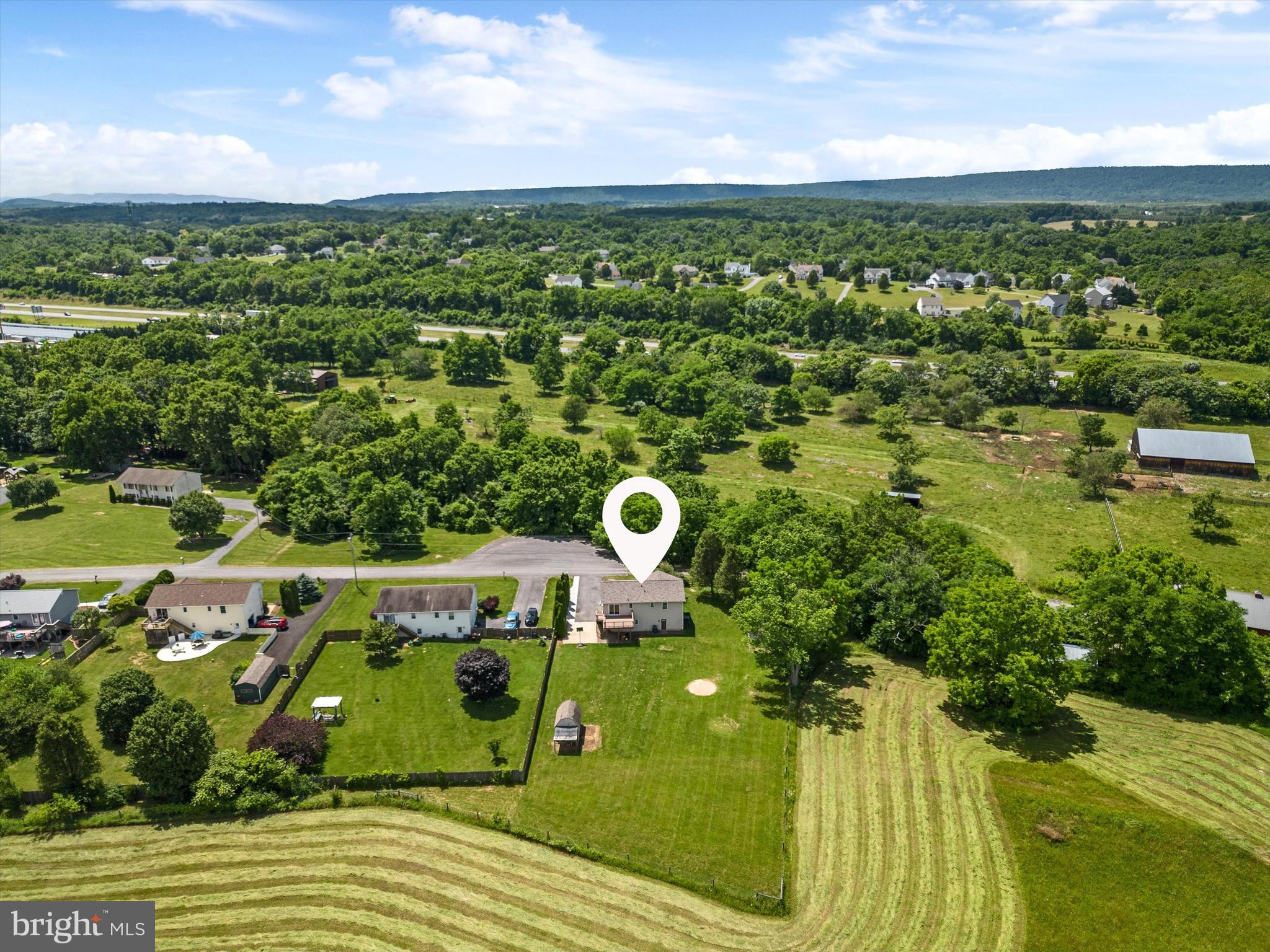 VICTORIA ESTATES - Residential