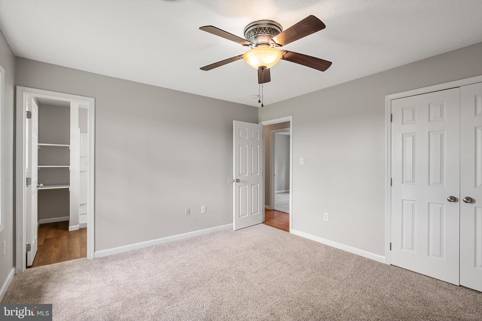 VICTORIA ESTATES - Residential