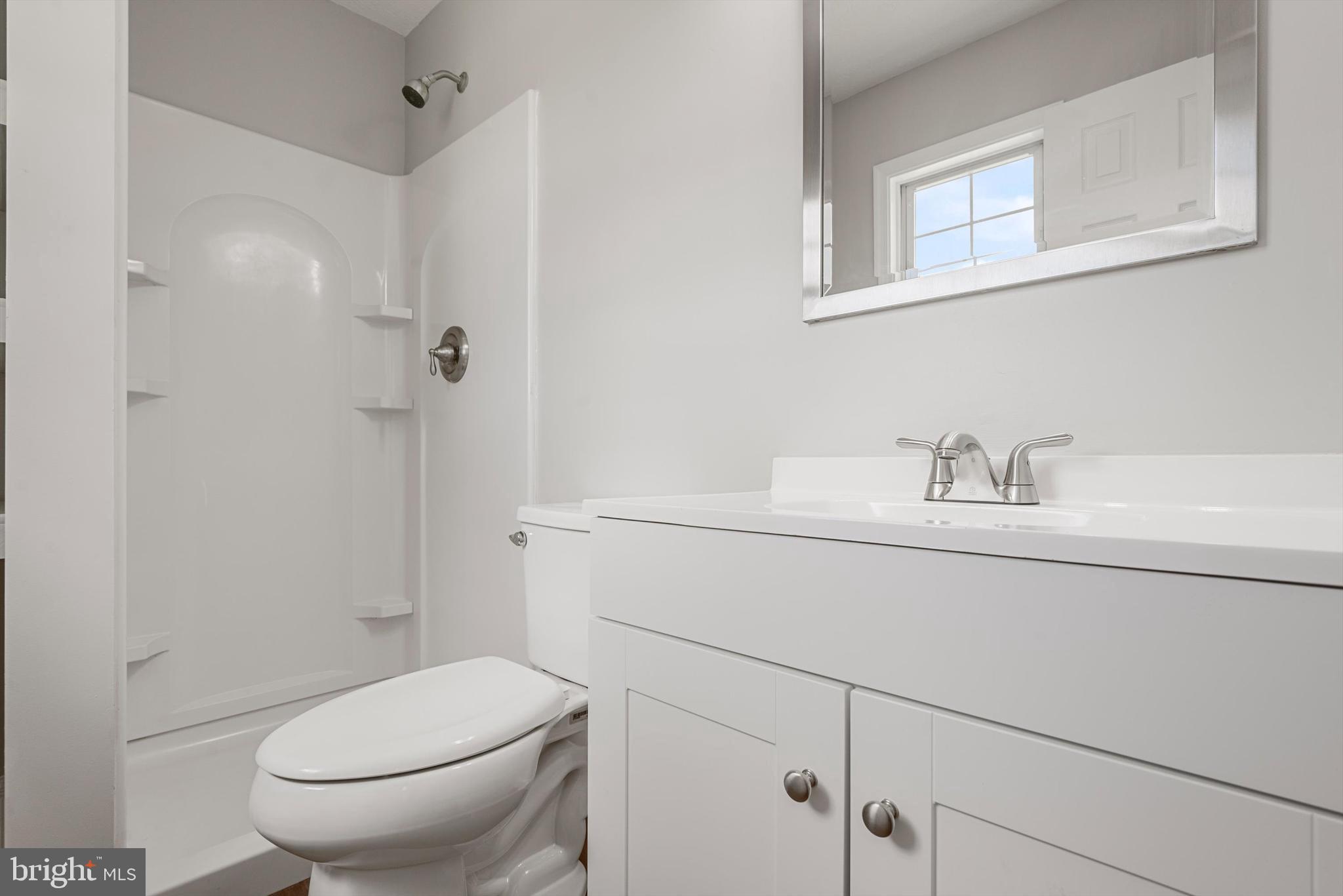 VICTORIA ESTATES - Residential