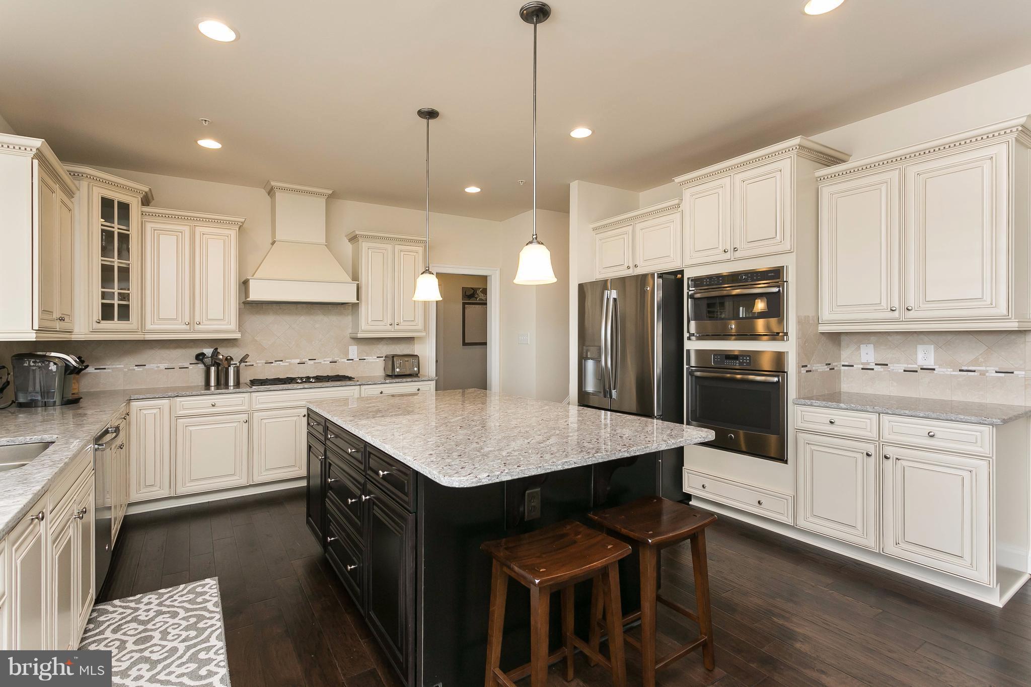 COLVARD CHOICE - Residential Lease