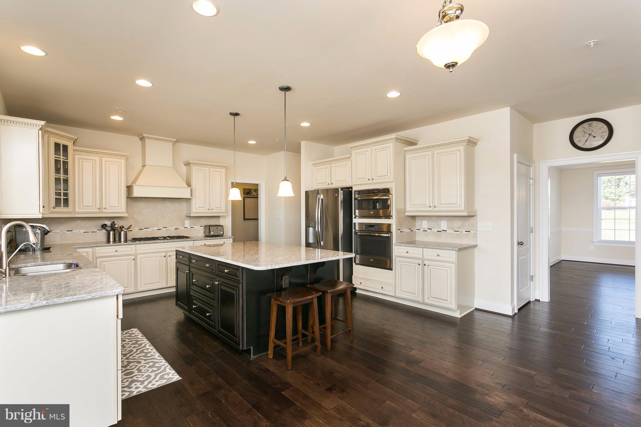 COLVARD CHOICE - Residential Lease