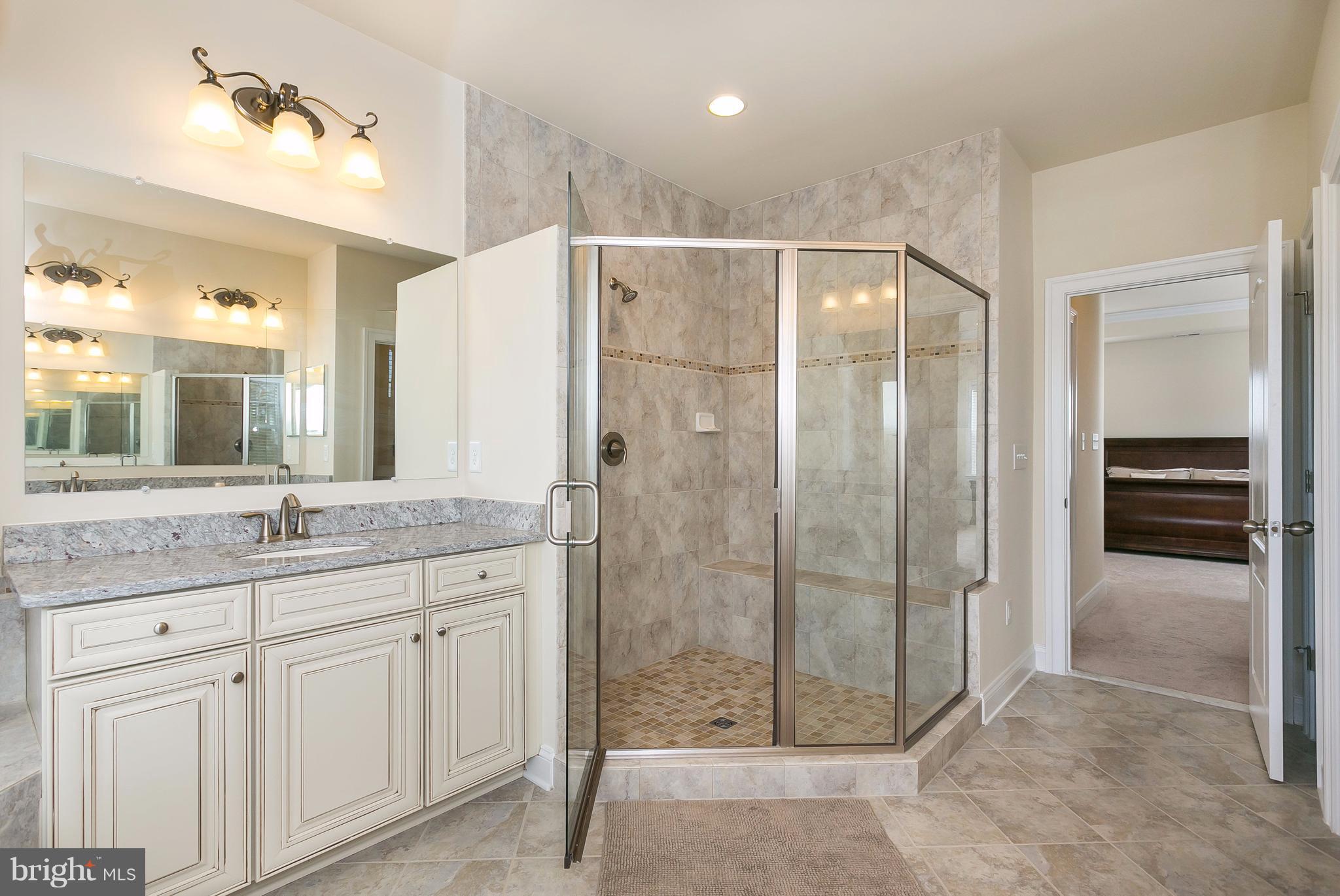 COLVARD CHOICE - Residential Lease