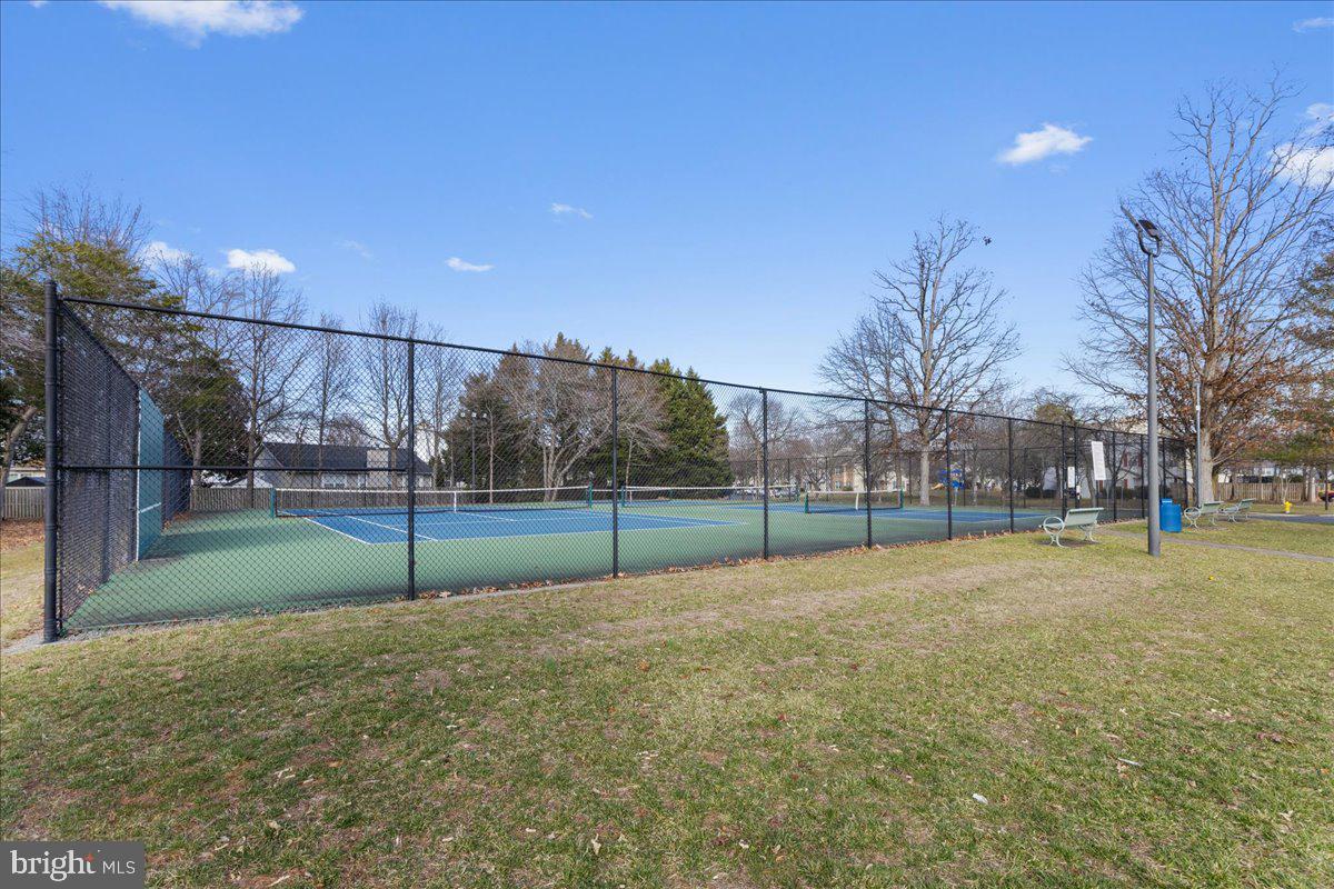 ST CHARLES SUB - DORCHESTER - Residential