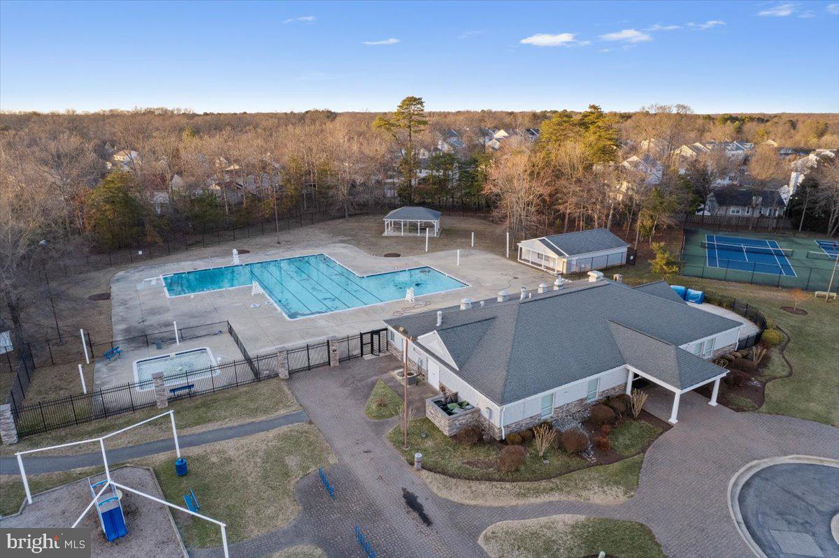 ST CHARLES SUB - DORCHESTER - Residential