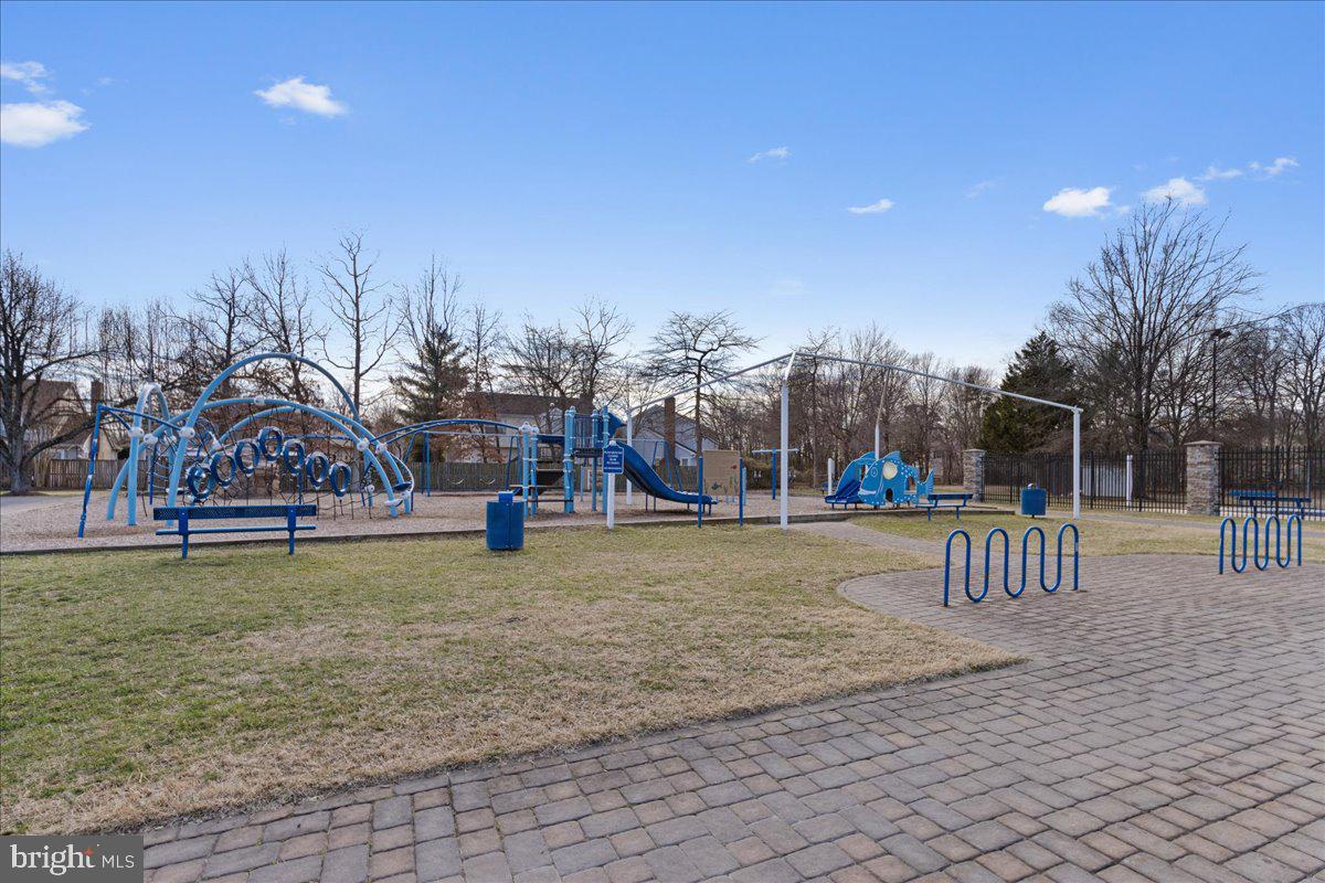 ST CHARLES SUB - DORCHESTER - Residential