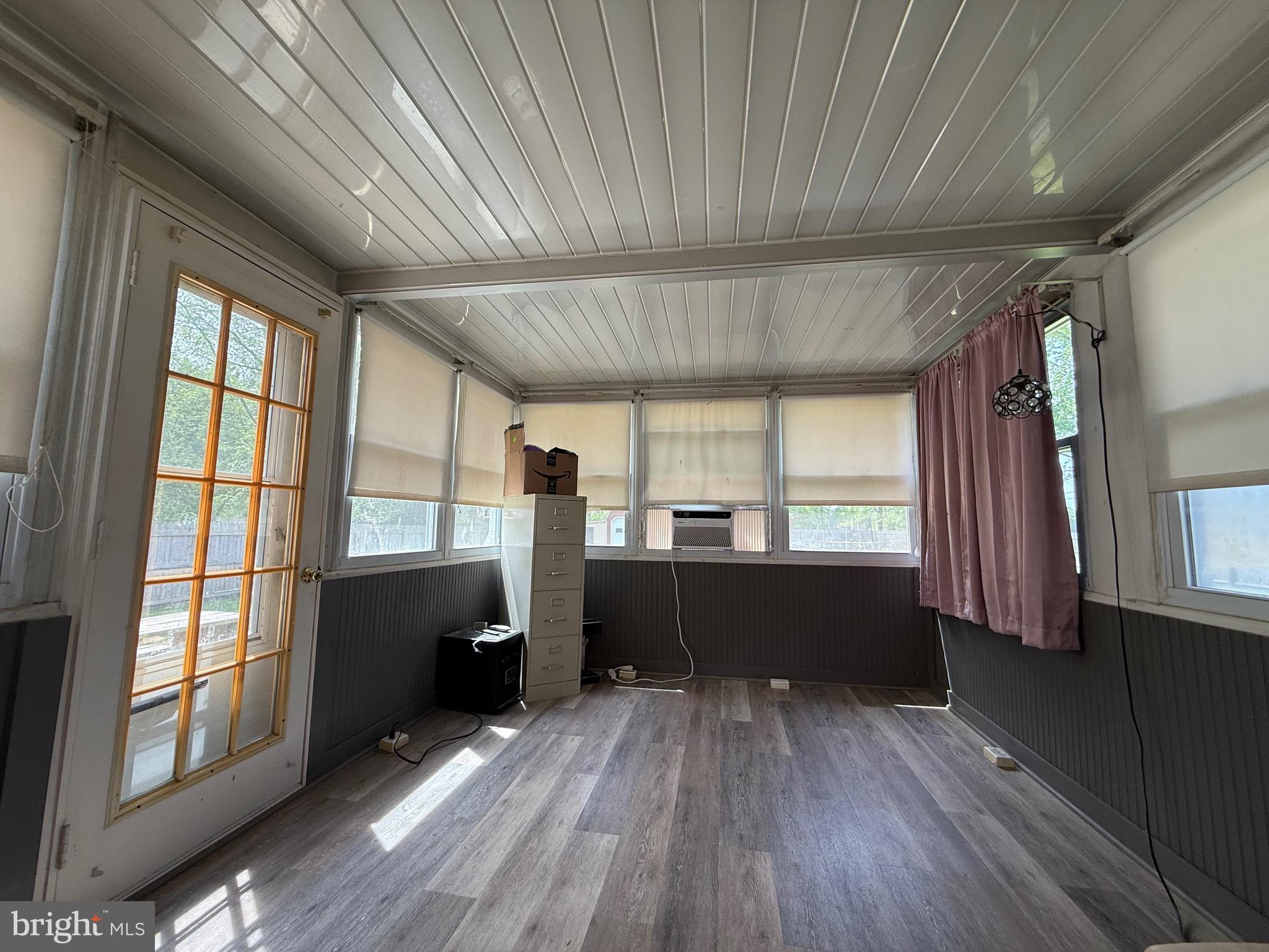 GLEBE VILLA - Residential