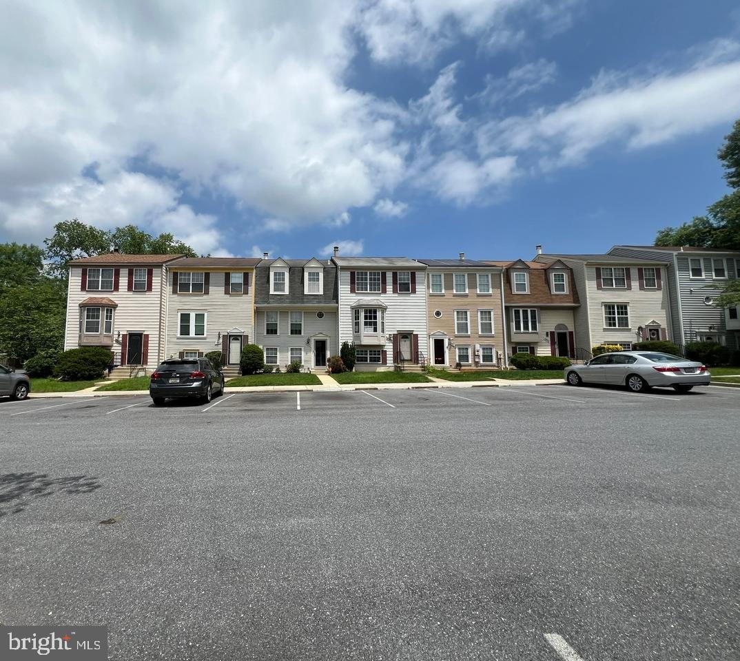 PRINCETON SQUARE PLAT FO - Residential