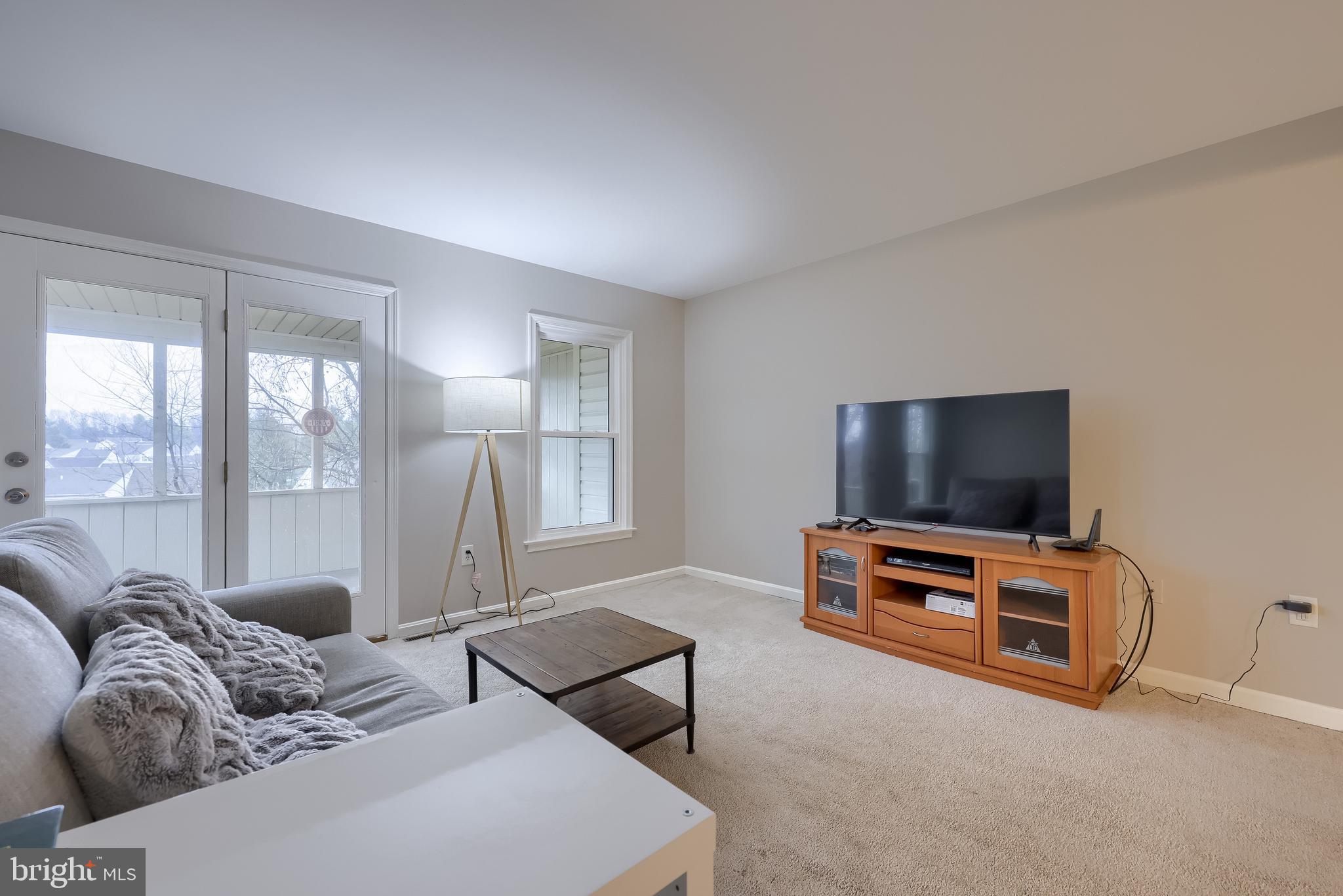 SOUTHPOINT - Residential