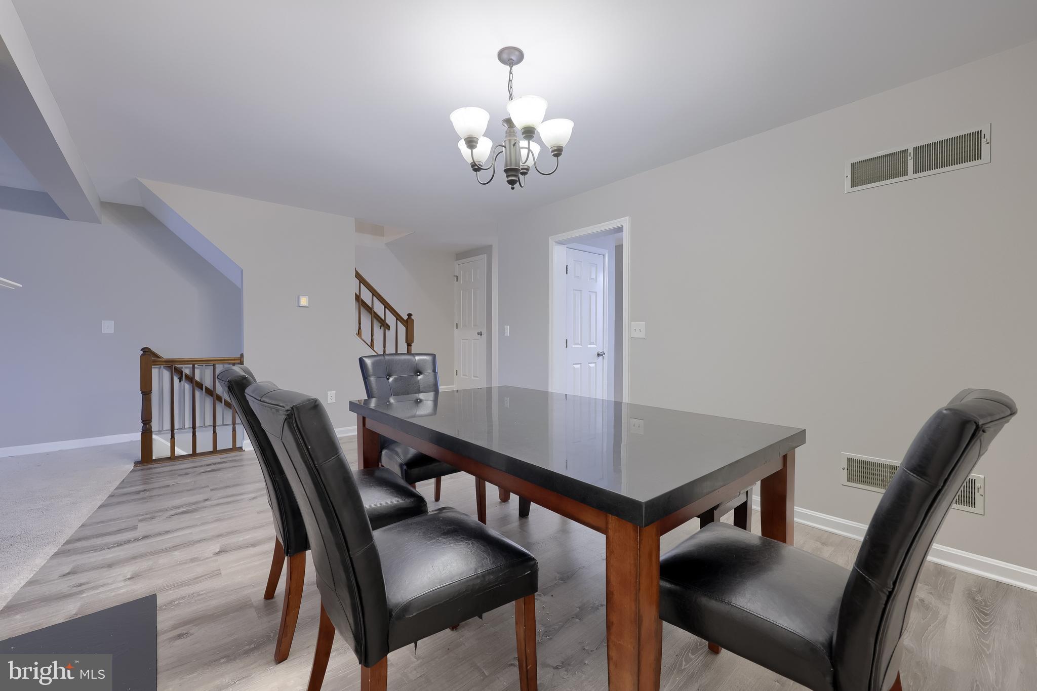 SOUTHPOINT - Residential