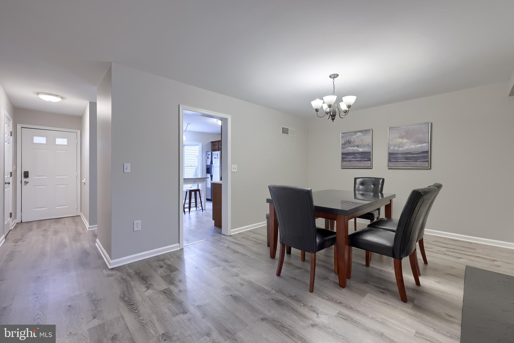 SOUTHPOINT - Residential